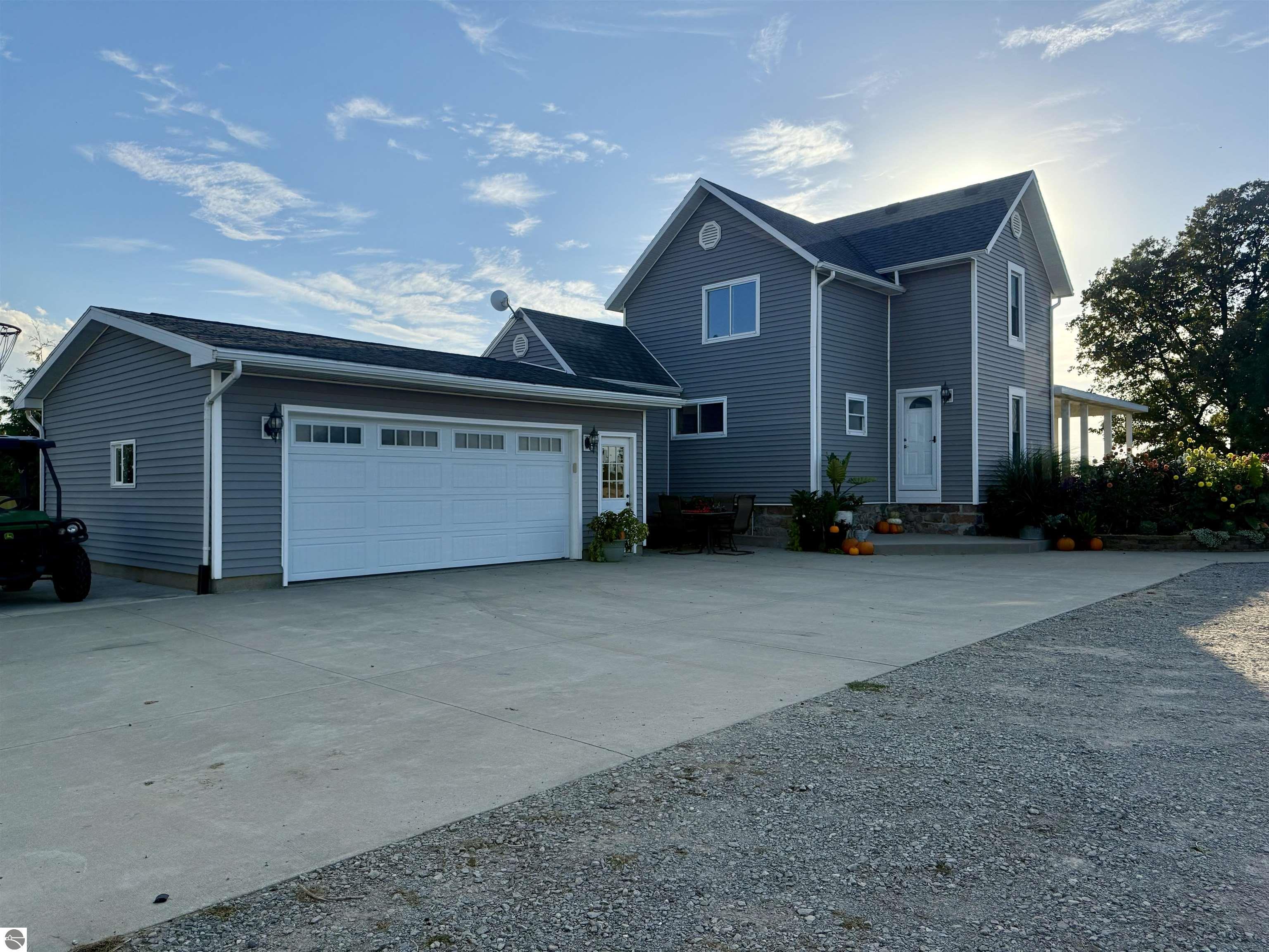 4651 S Begole Road, Ithaca, MI 48847 — Photo 2