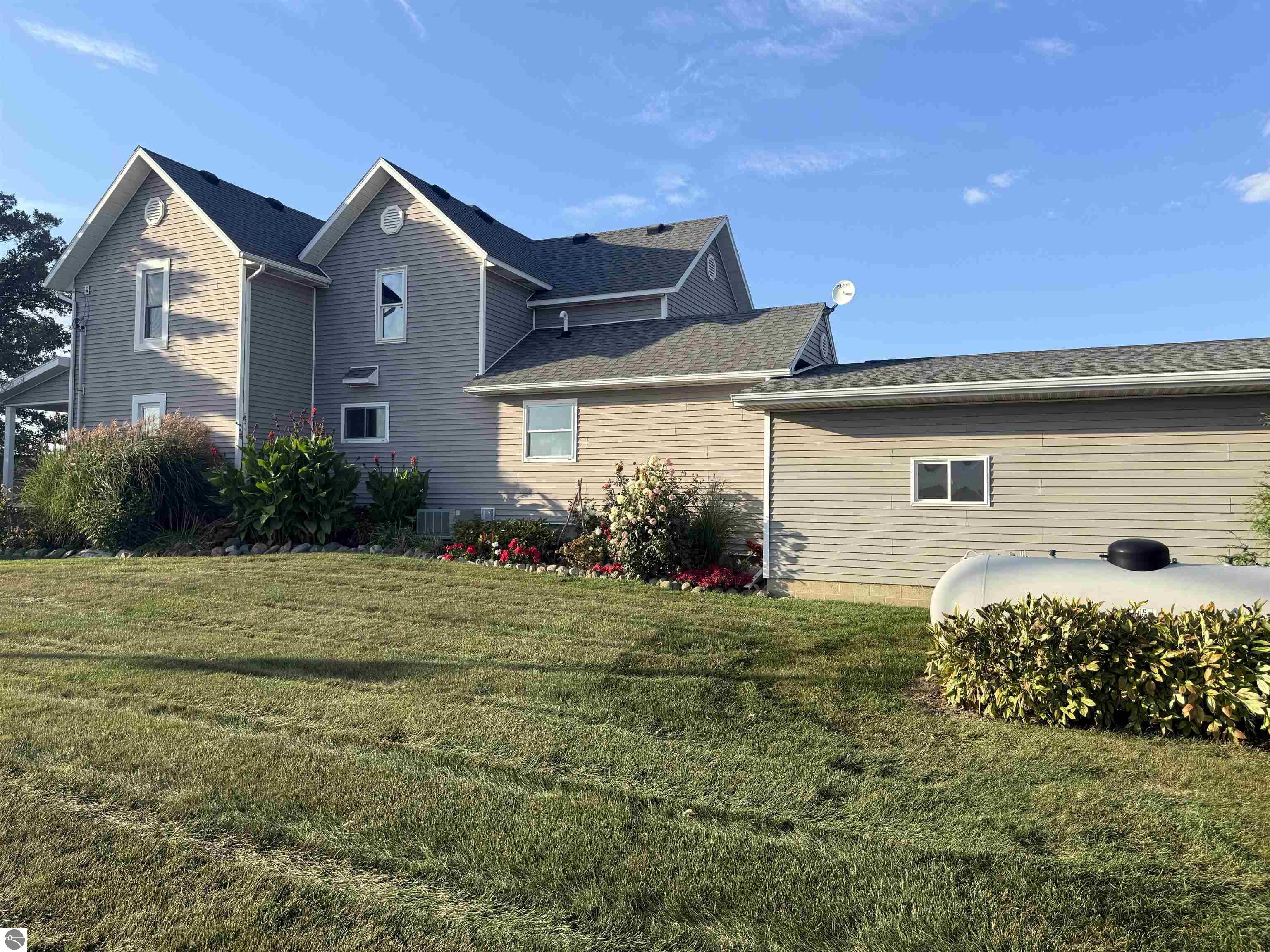 4651 S Begole Road, Ithaca, MI 48847 — Photo 9