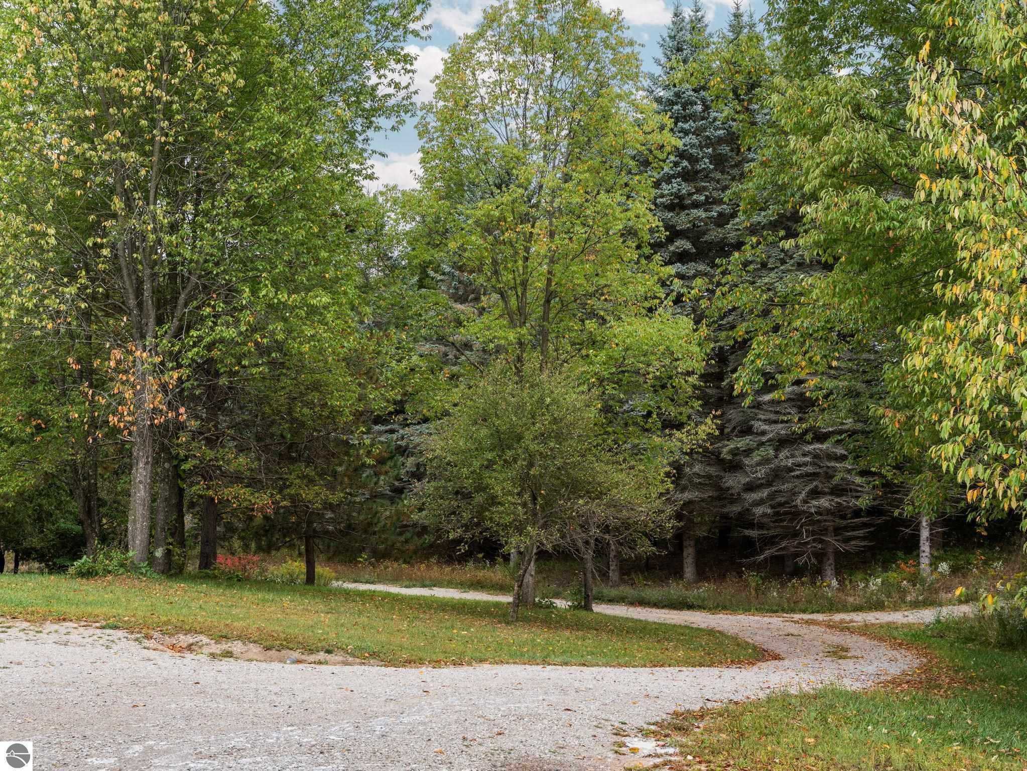 3714 N 19 Road, Mesick, MI 49668 — Photo 42