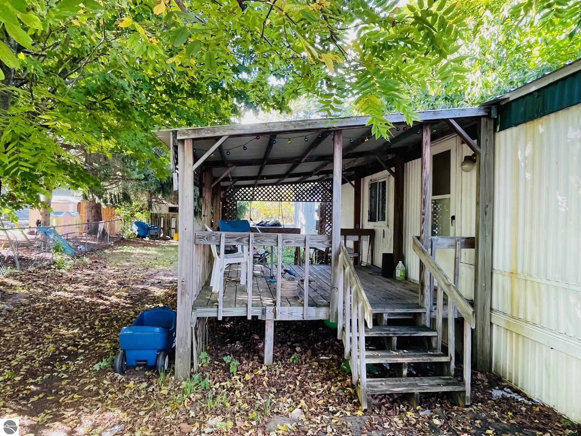 2537 Chestnut, Central Lake, MI 49622 — Photo 4
