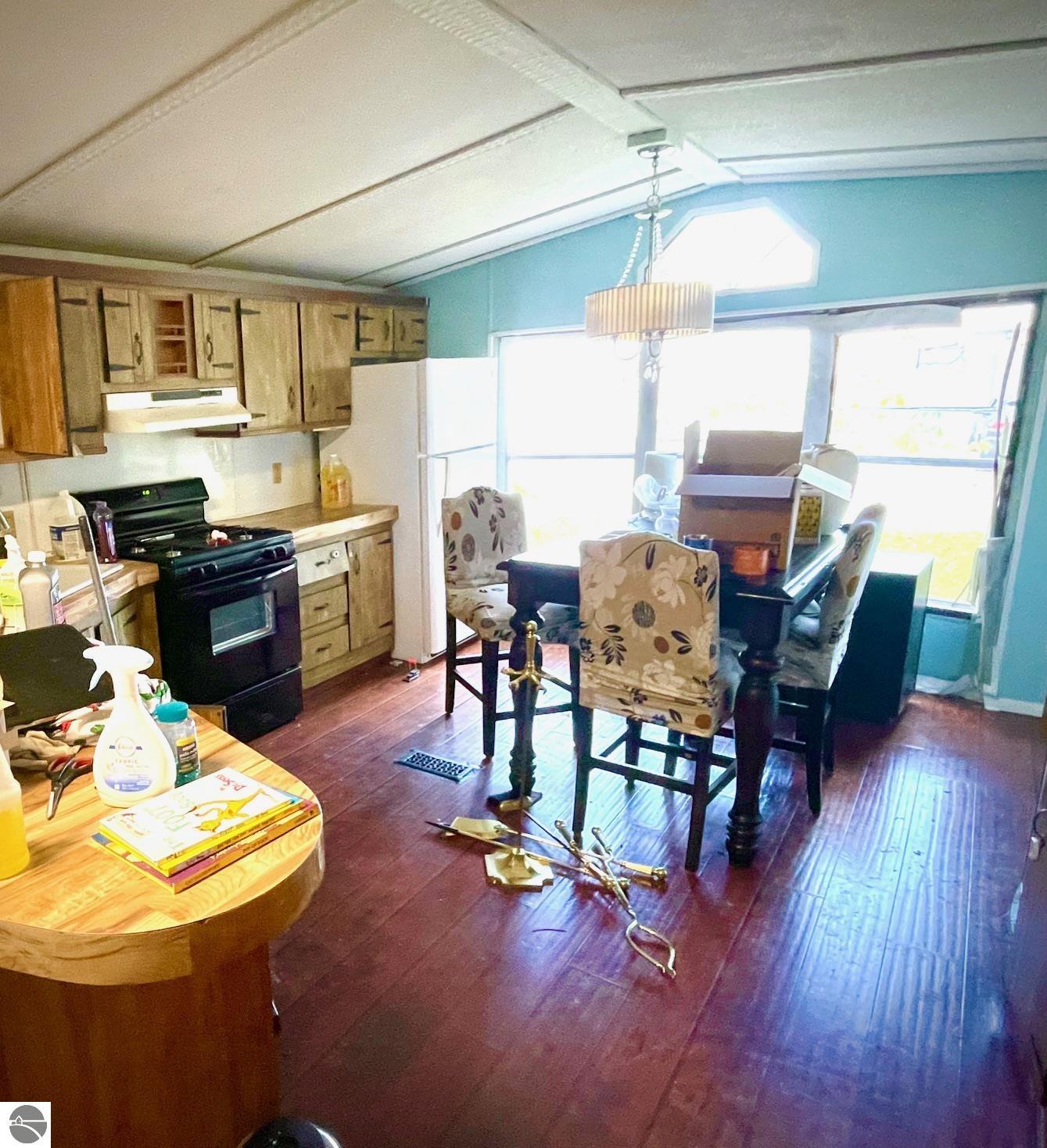 2537 Chestnut, Central Lake, MI 49622 — Photo 8
