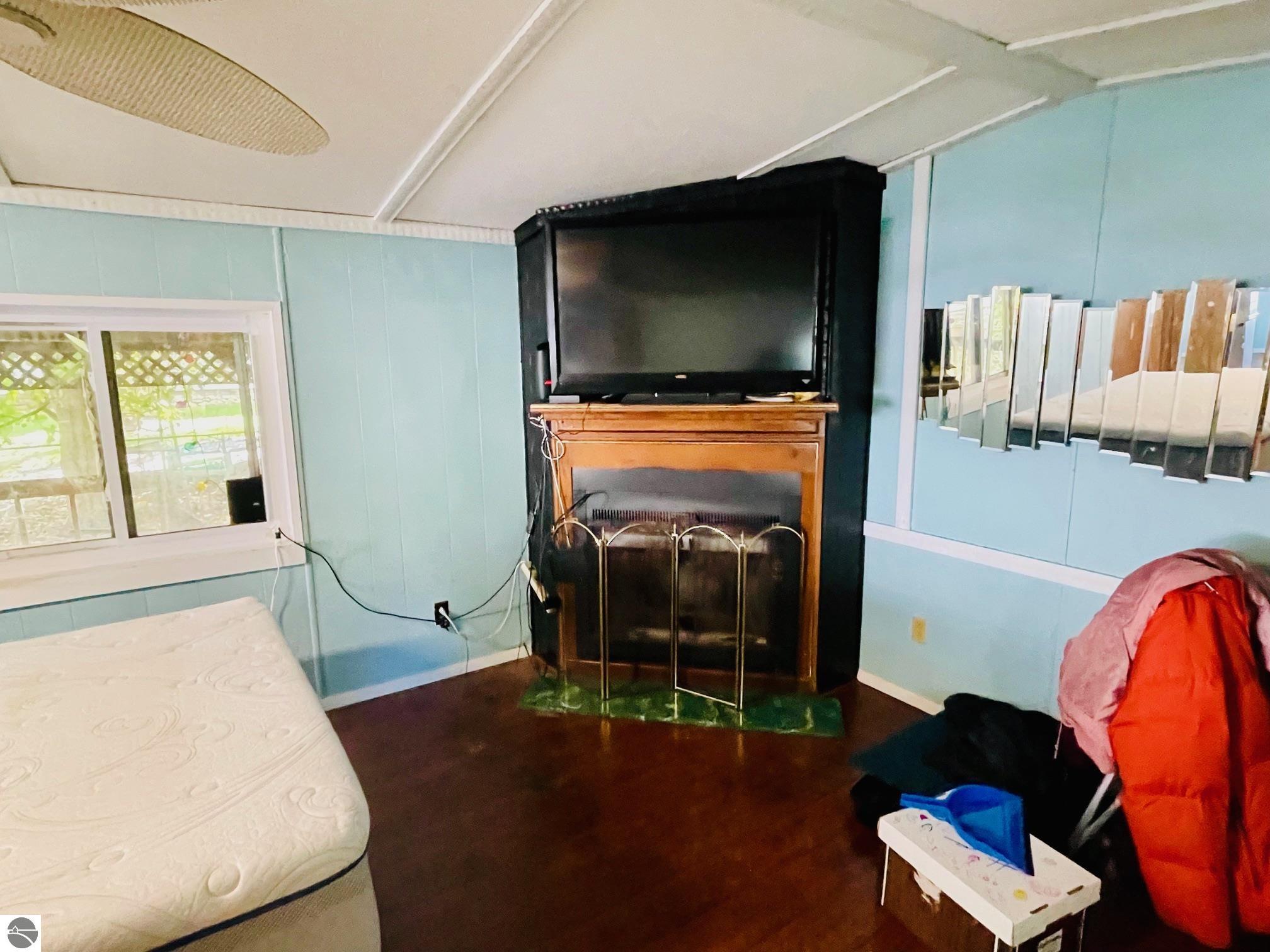 2537 Chestnut, Central Lake, MI 49622 — Photo 10