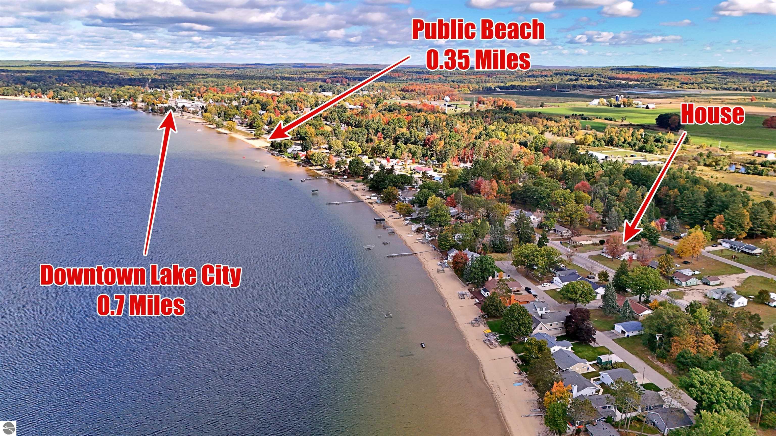 719 S Lakeshore Drive, Lake City, MI 49651 — Photo 11