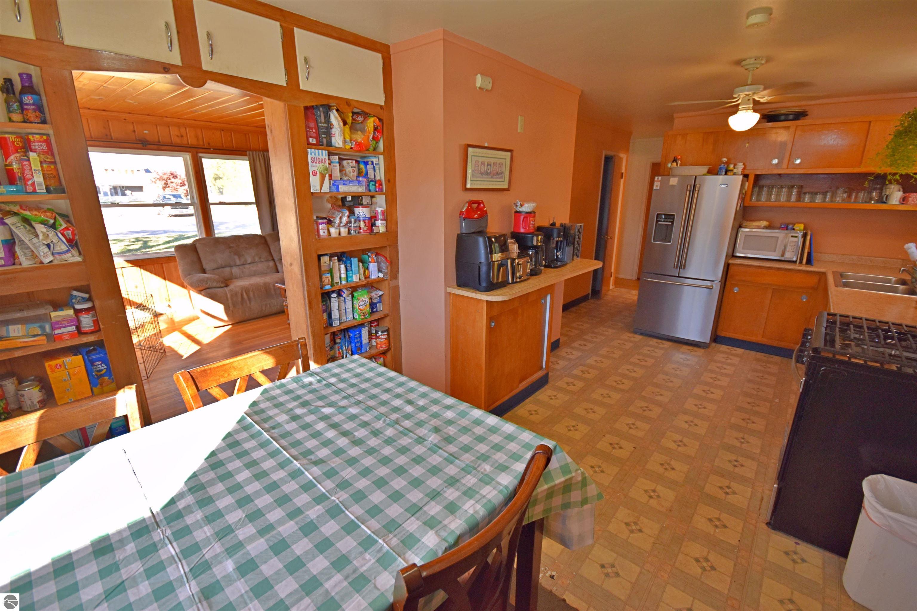 719 S Lakeshore Drive, Lake City, MI 49651 — Photo 19