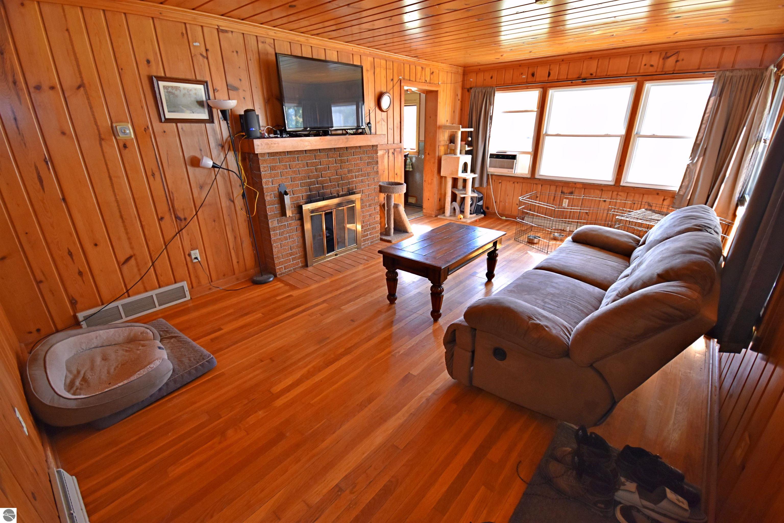 719 S Lakeshore Drive, Lake City, MI 49651 — Photo 24