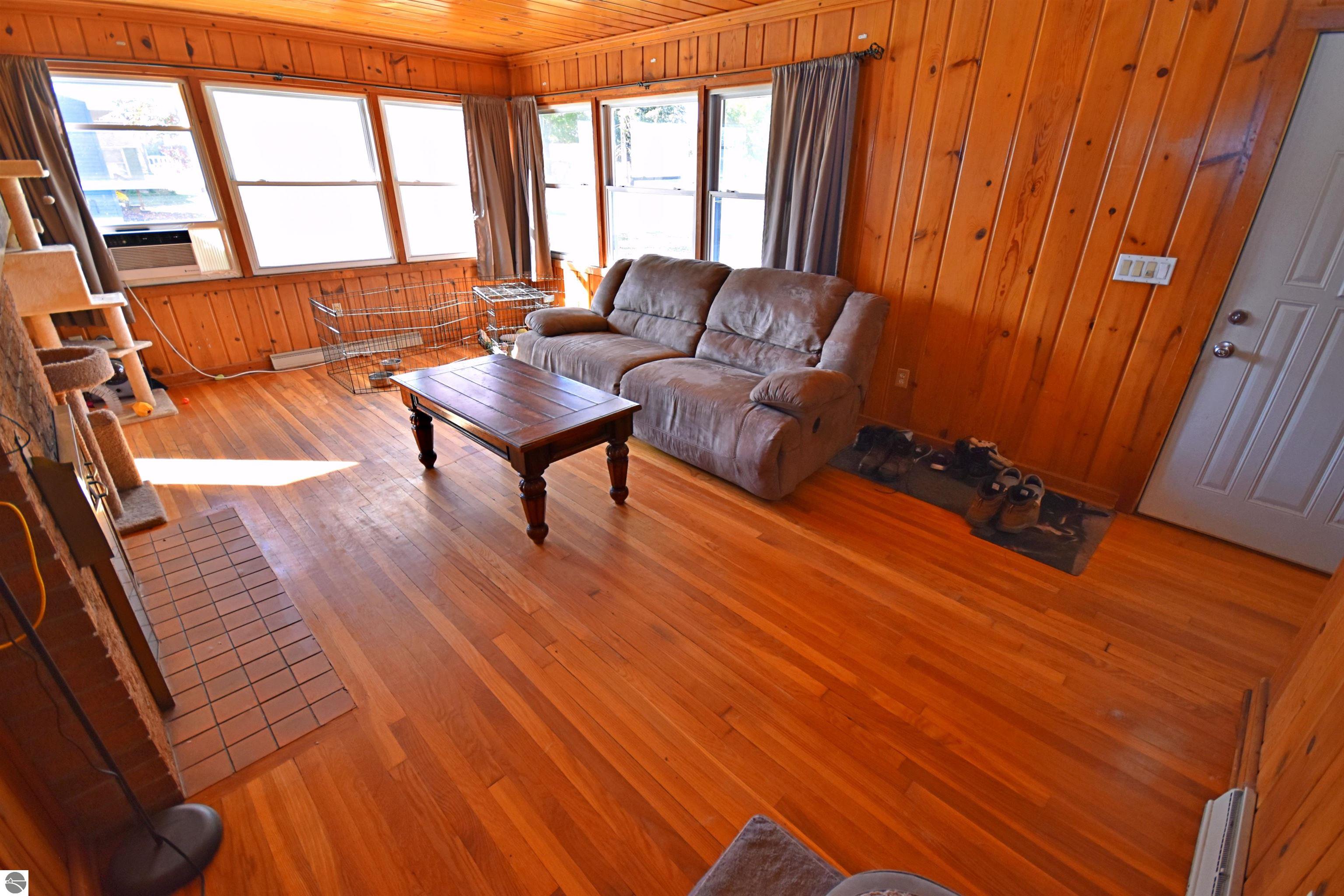 719 S Lakeshore Drive, Lake City, MI 49651 — Photo 27