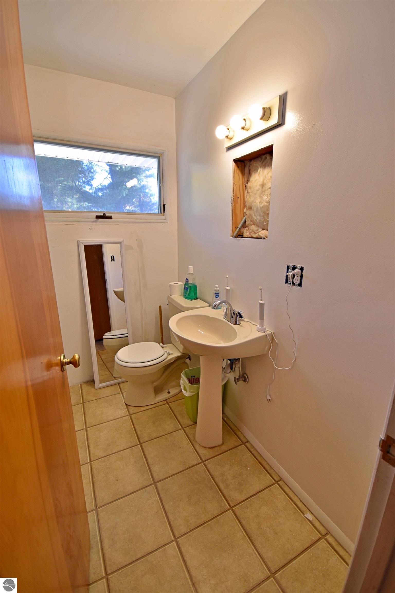 719 S Lakeshore Drive, Lake City, MI 49651 — Photo 35