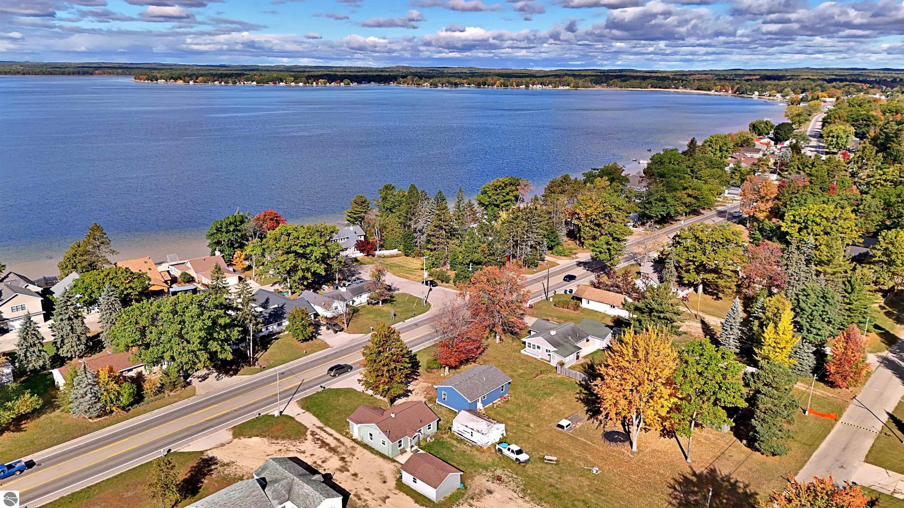 719 S Lakeshore Drive, Lake City, MI 49651 — Photo 47
