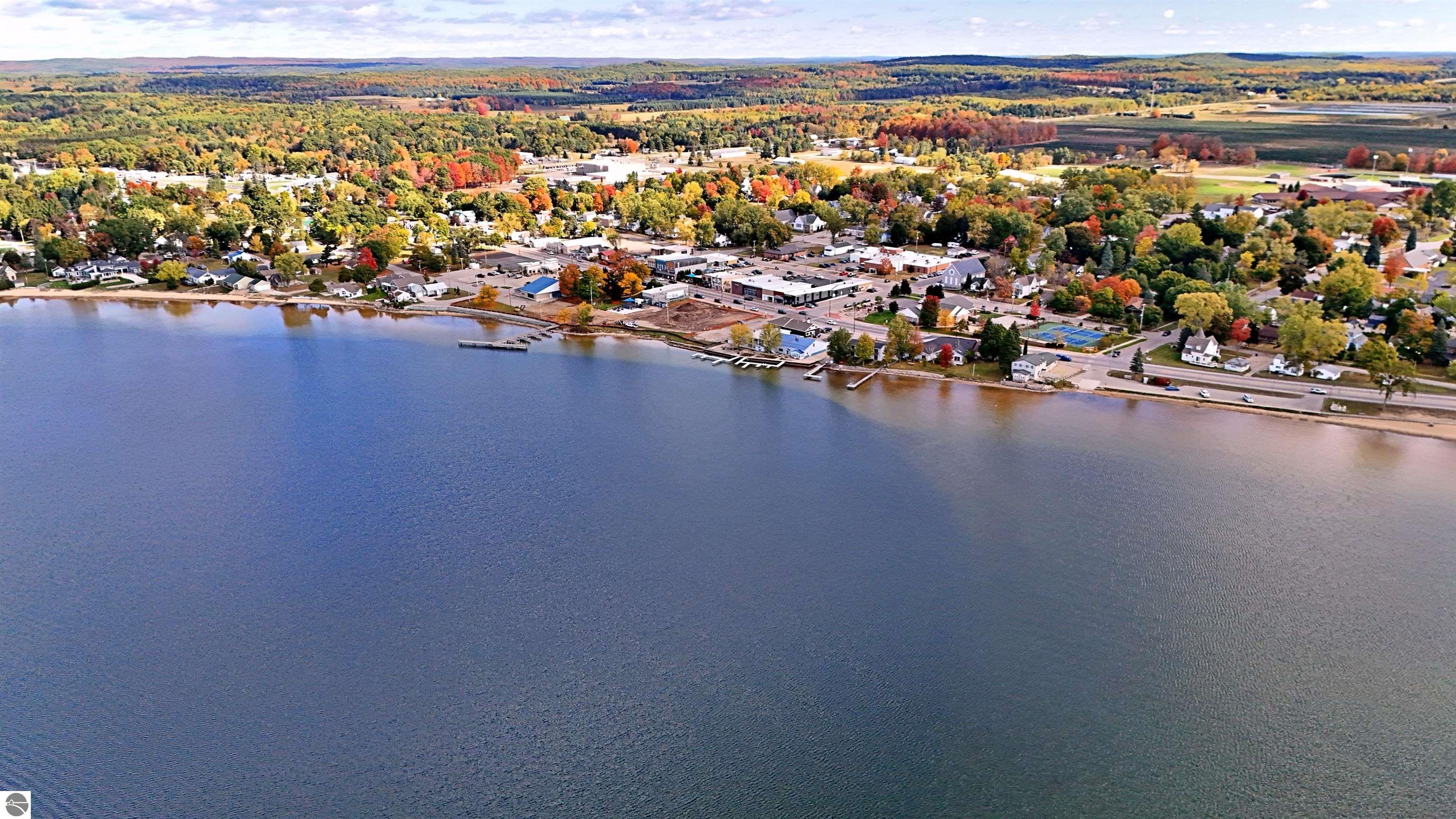 719 S Lakeshore Drive, Lake City, MI 49651 — Photo 55