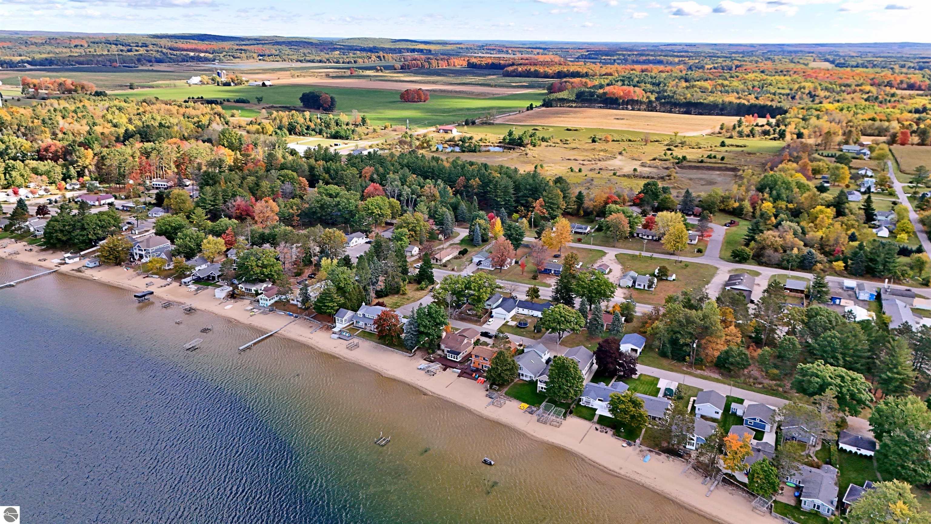 719 S Lakeshore Drive, Lake City, MI 49651 — Photo 60