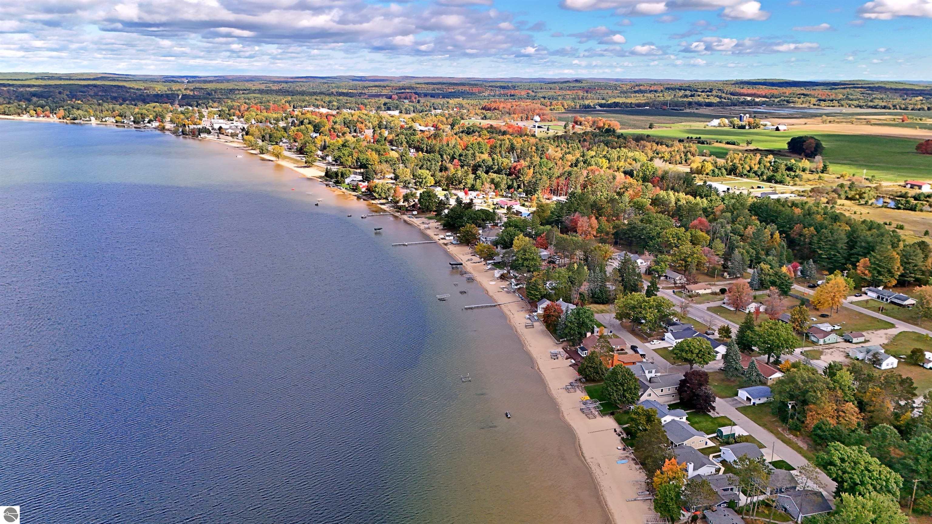 719 S Lakeshore Drive, Lake City, MI 49651 — Photo 61
