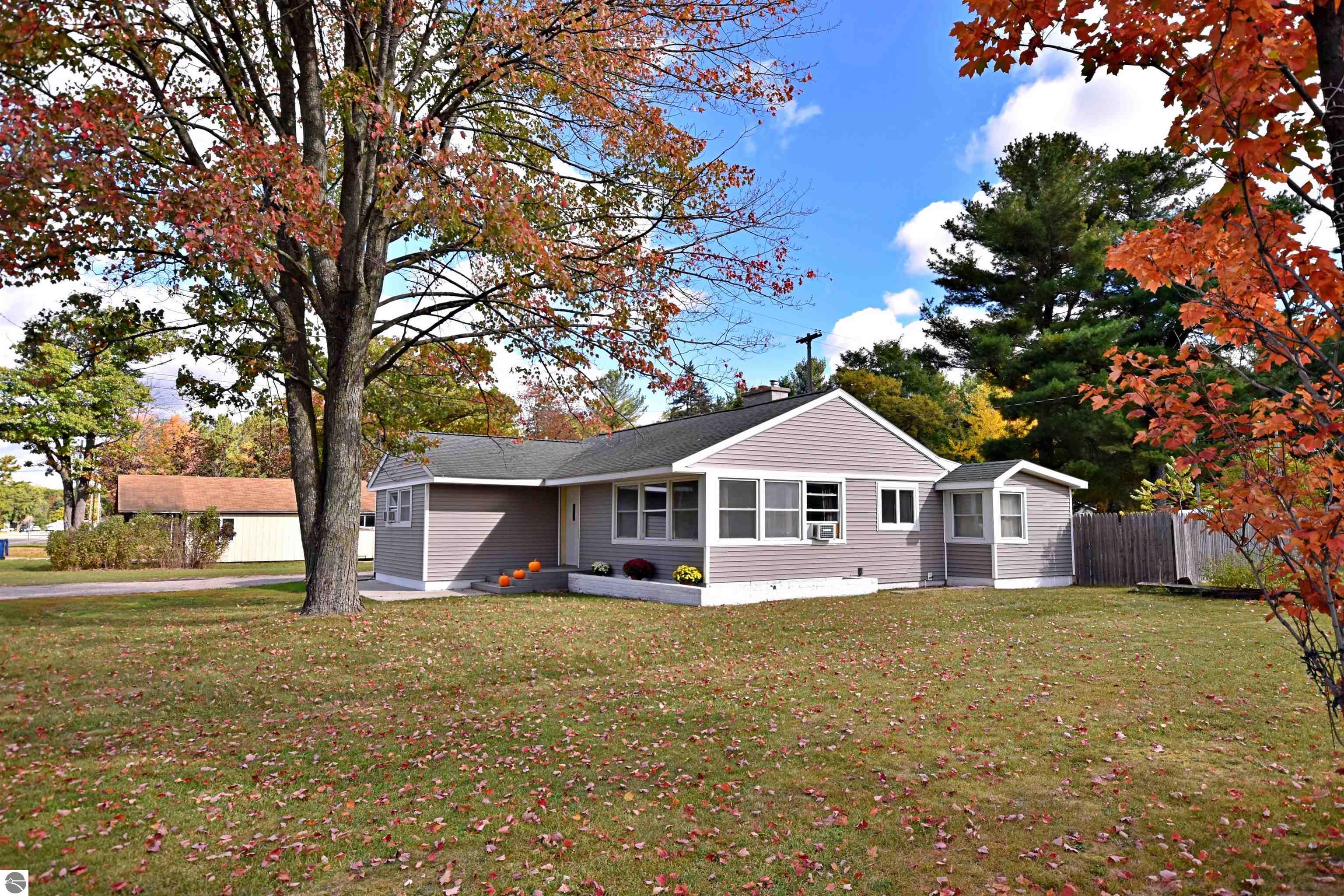 719 S Lakeshore Drive, Lake City, MI 49651 — Photo 67