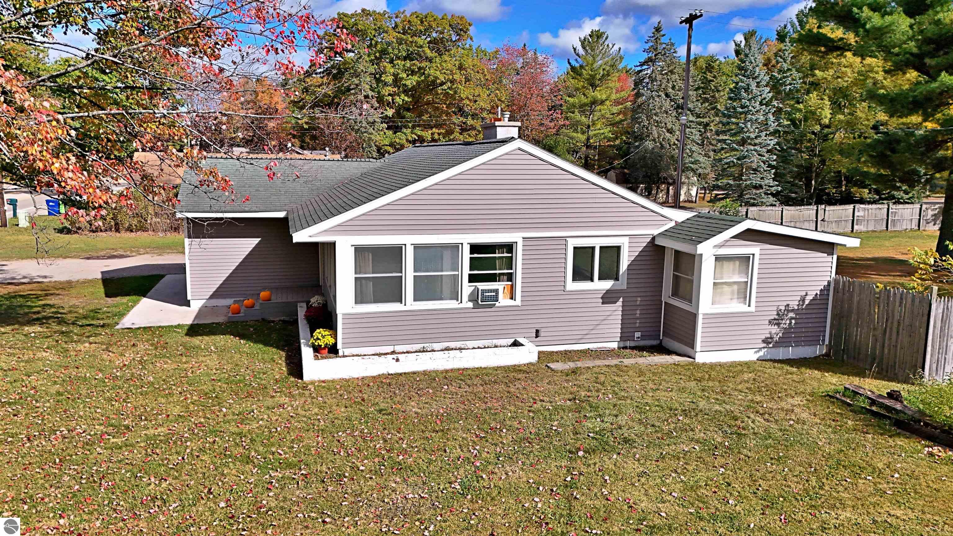 719 S Lakeshore Drive, Lake City, MI 49651 — Photo 71