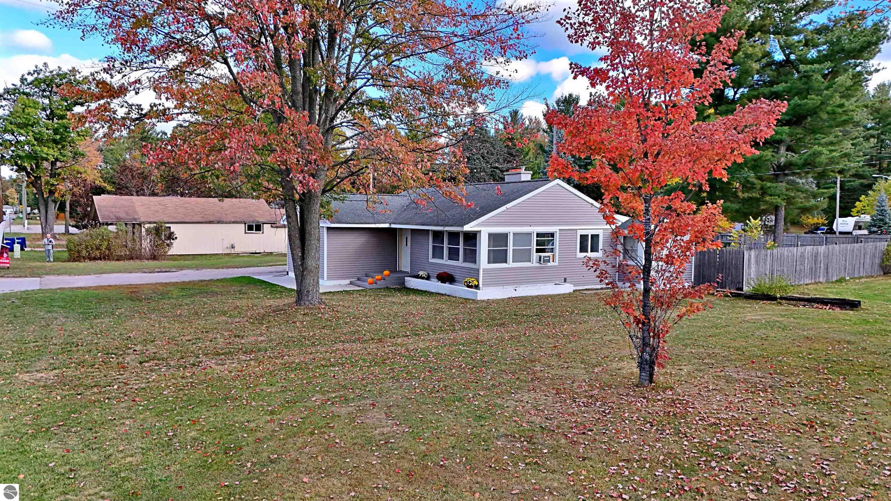 719 S Lakeshore Drive, Lake City, MI 49651 — Photo 72