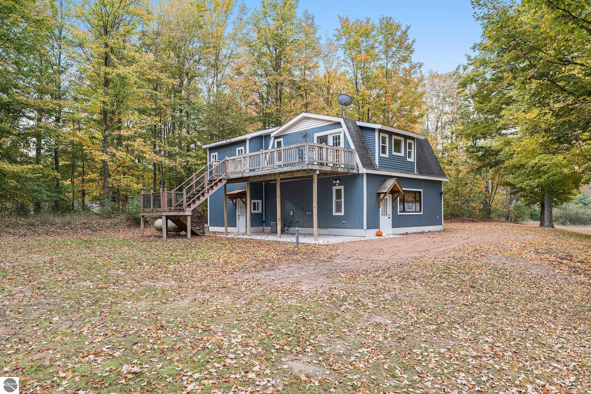 121 S Haze Road, Beulah, MI 49617 — Photo 3