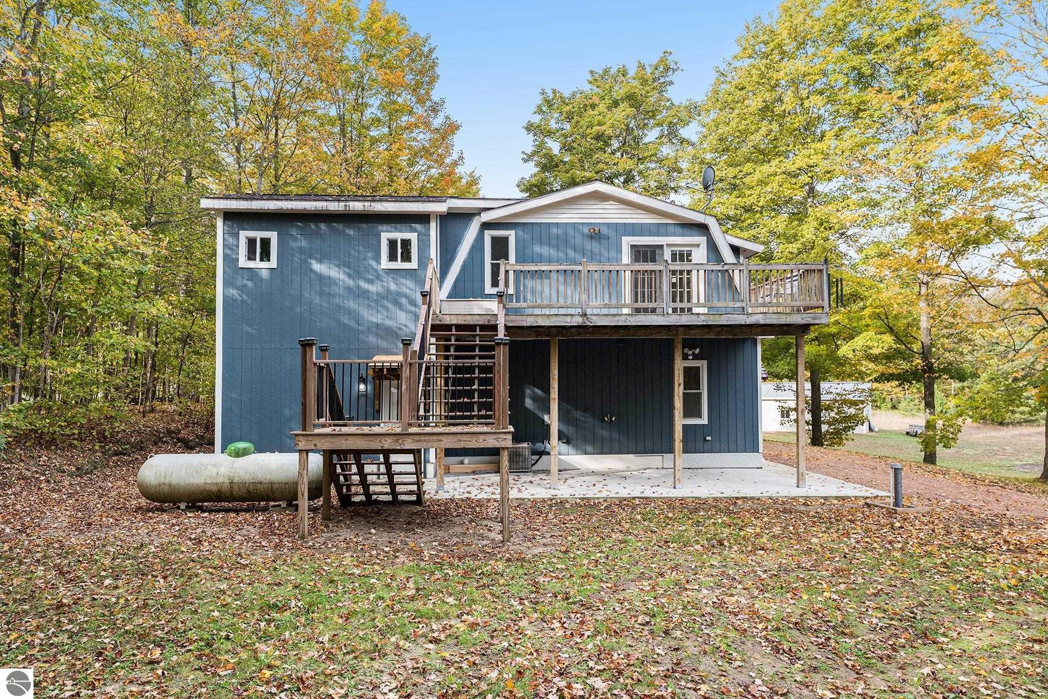 121 S Haze Road, Beulah, MI 49617 — Photo 24