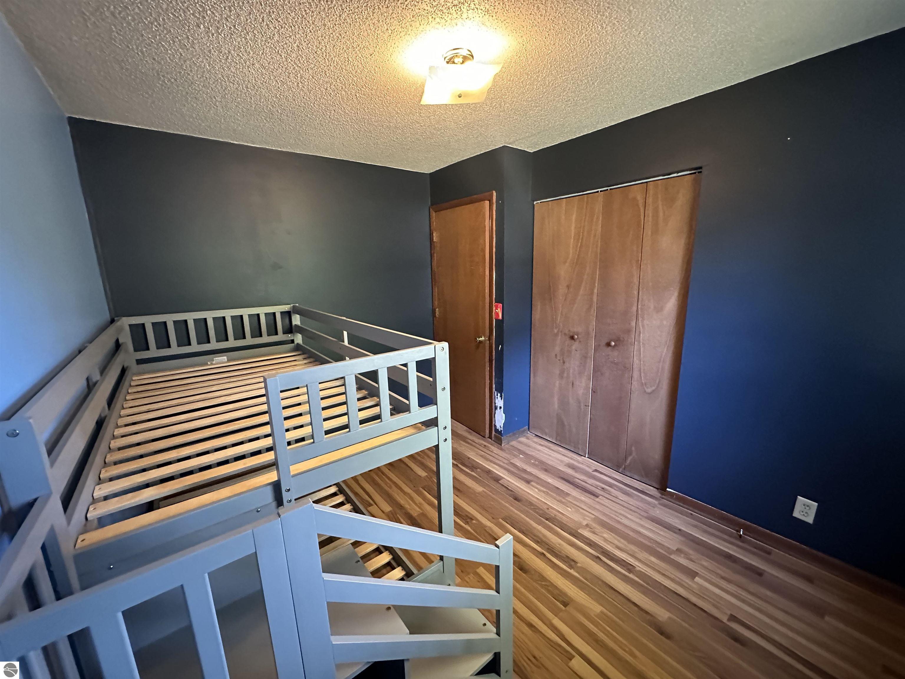 319 Forest Avenue, Clare, MI 48617 — Photo 19