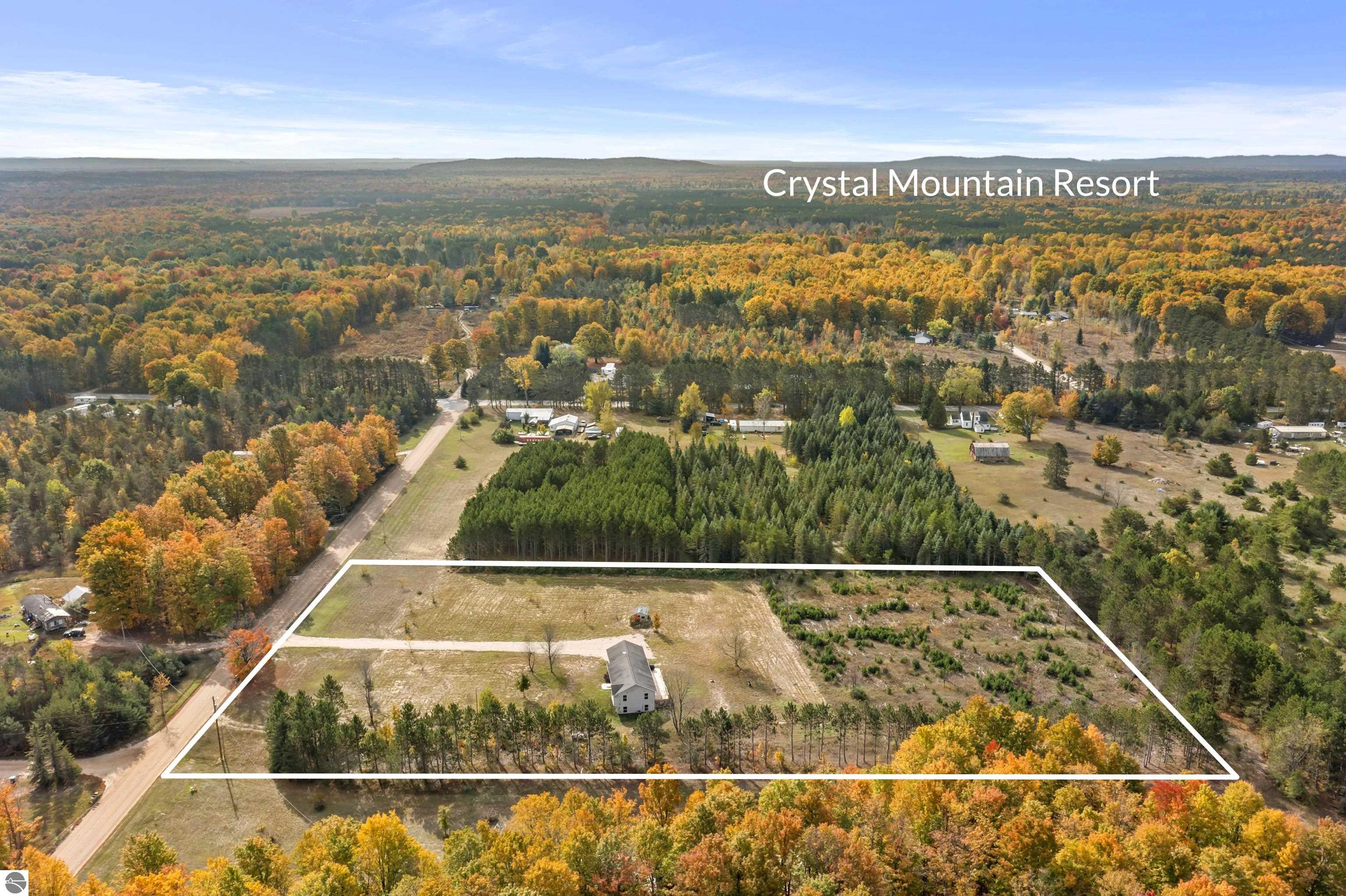 348 S Haze Road, Beulah, MI 49617 — Photo 3