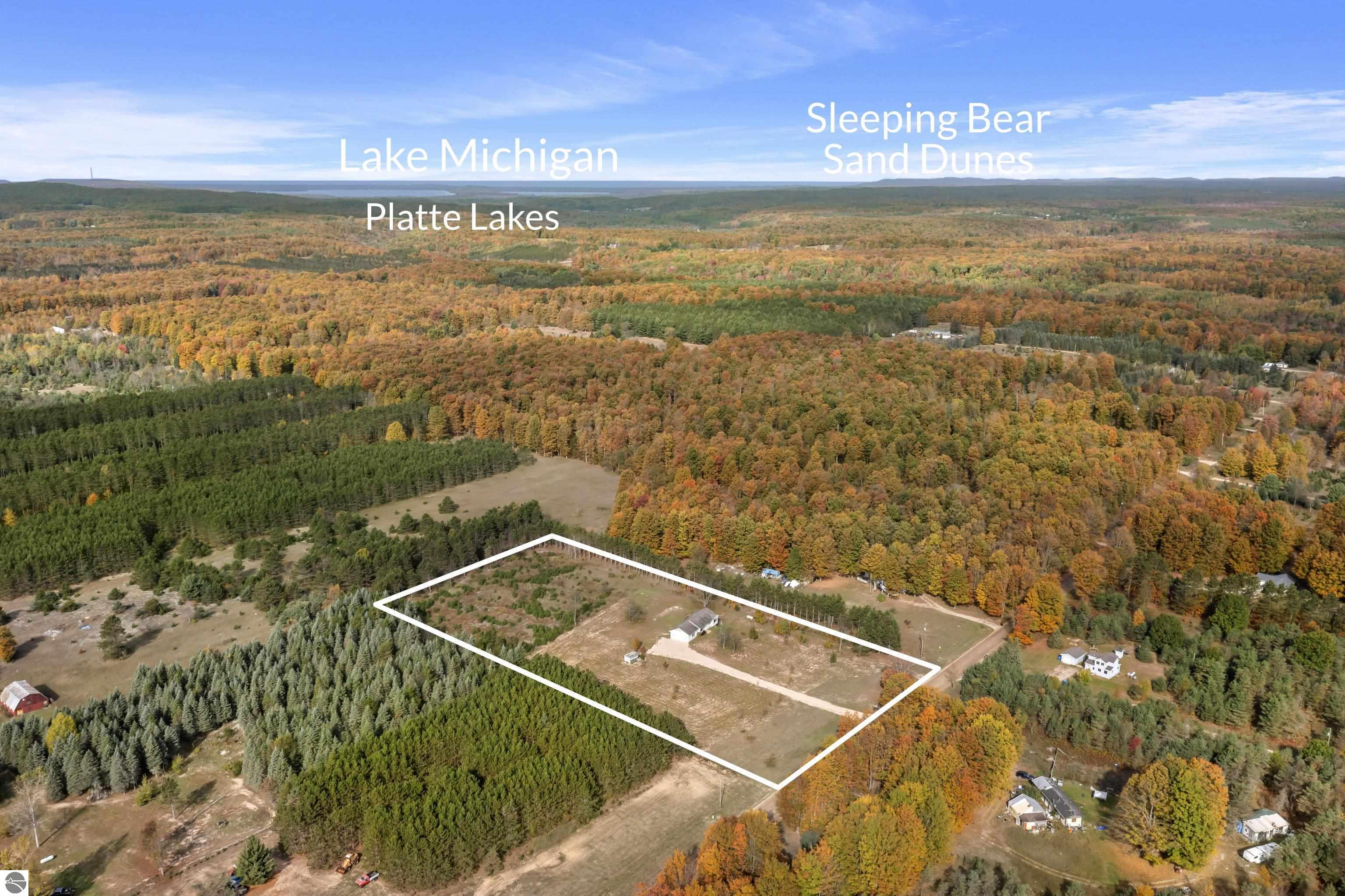 348 S Haze Road, Beulah, MI 49617 — Photo 4