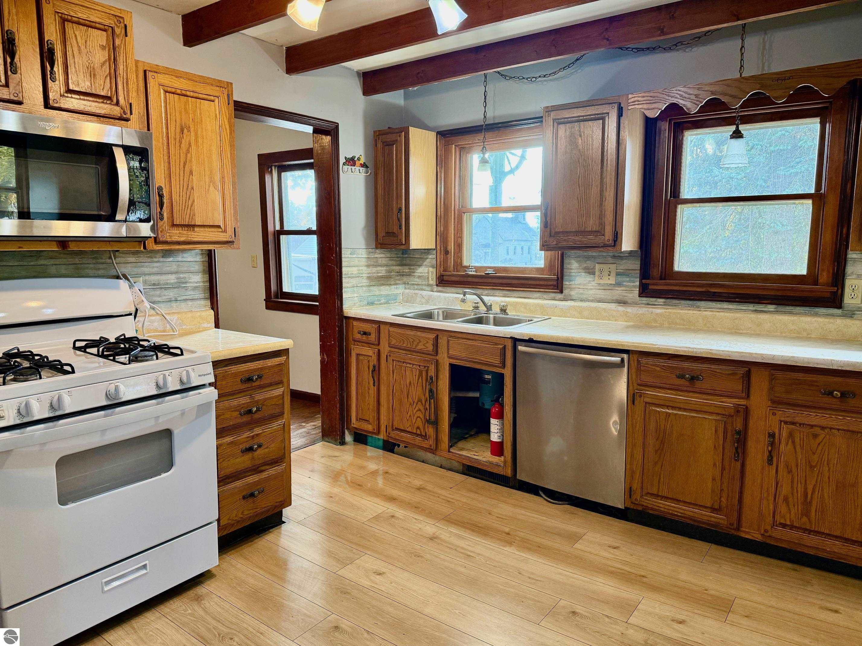 204 N Carland Street, Marion, MI 49665 — Photo 8