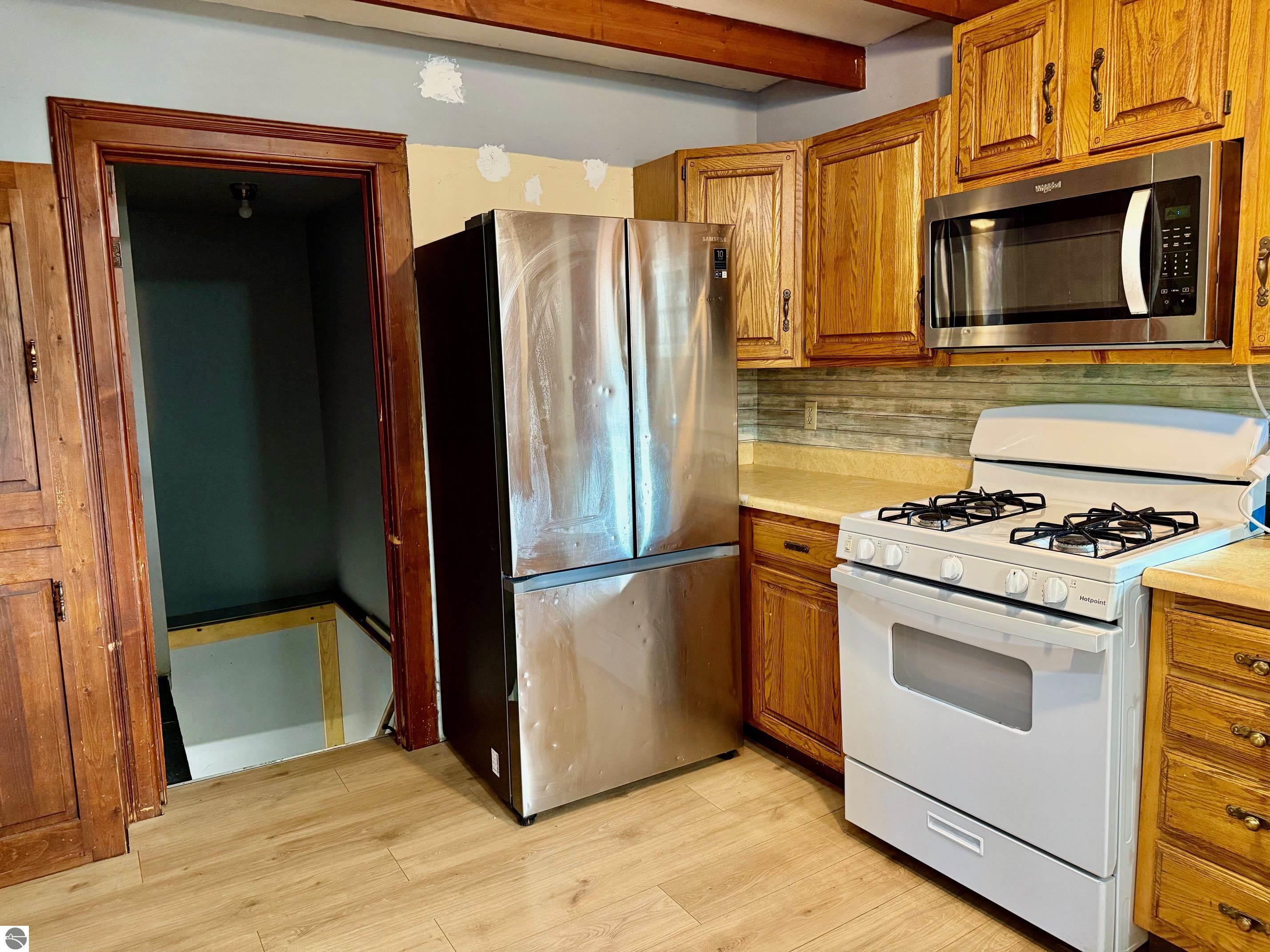 204 N Carland Street, Marion, MI 49665 — Photo 9