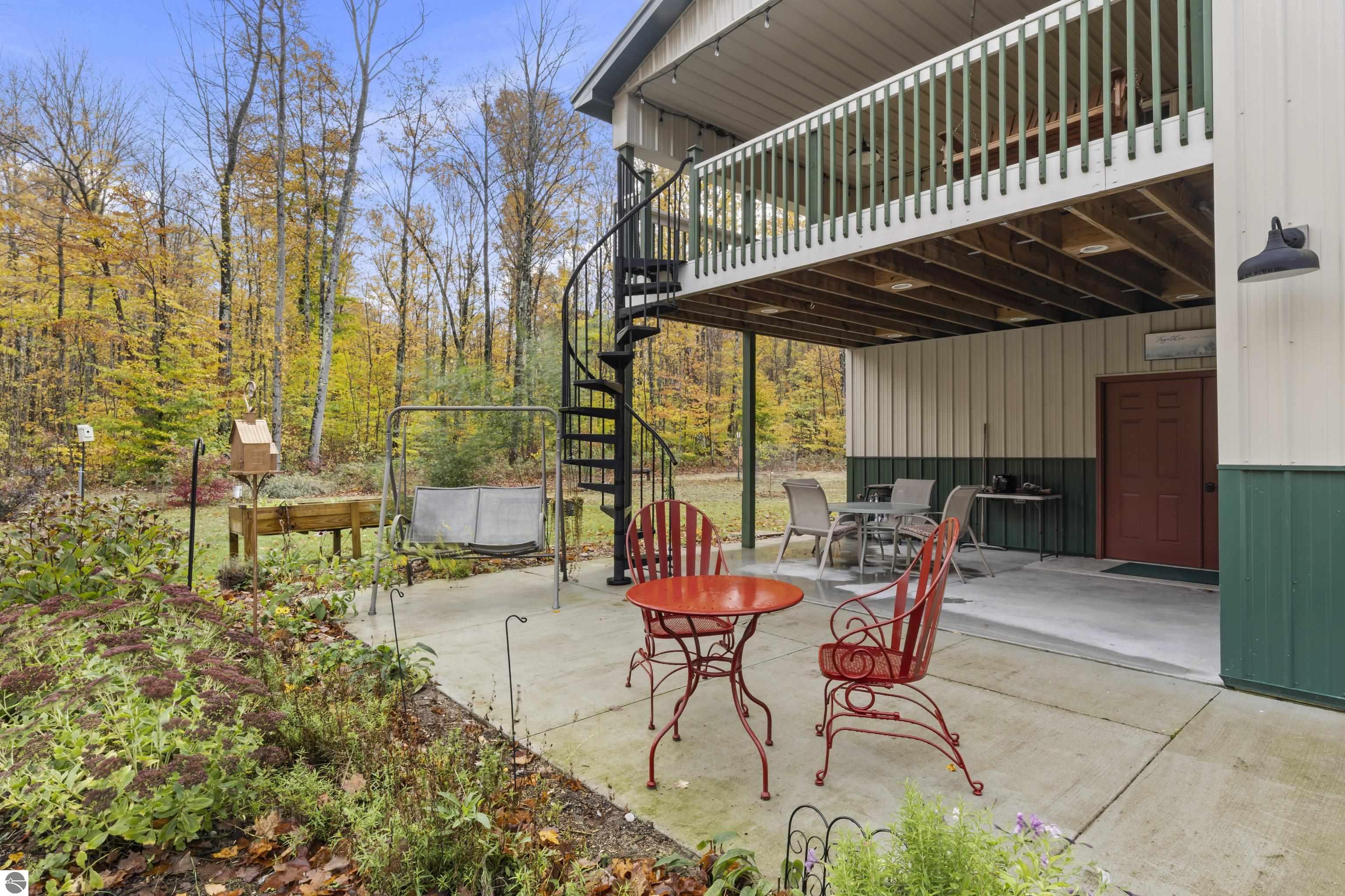 2438 Northwoods Drive, Benzonia, MI 49616 — Photo 5