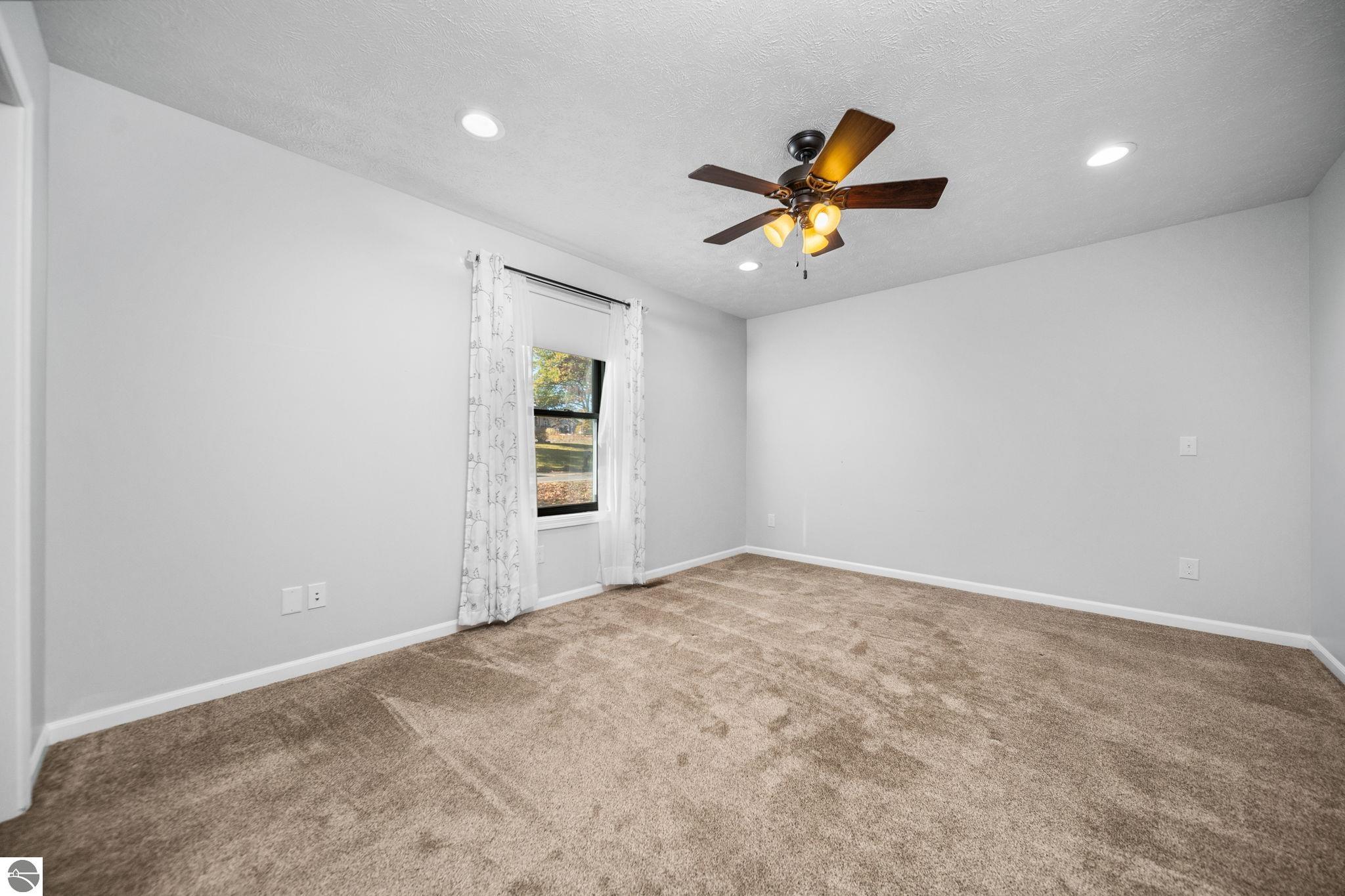 11739 E State Street, Fife Lake, MI 49633 — Photo 13