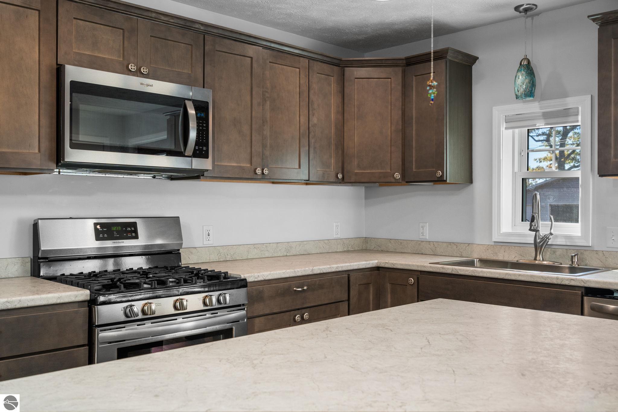 11739 E State Street, Fife Lake, MI 49633 — Photo 9