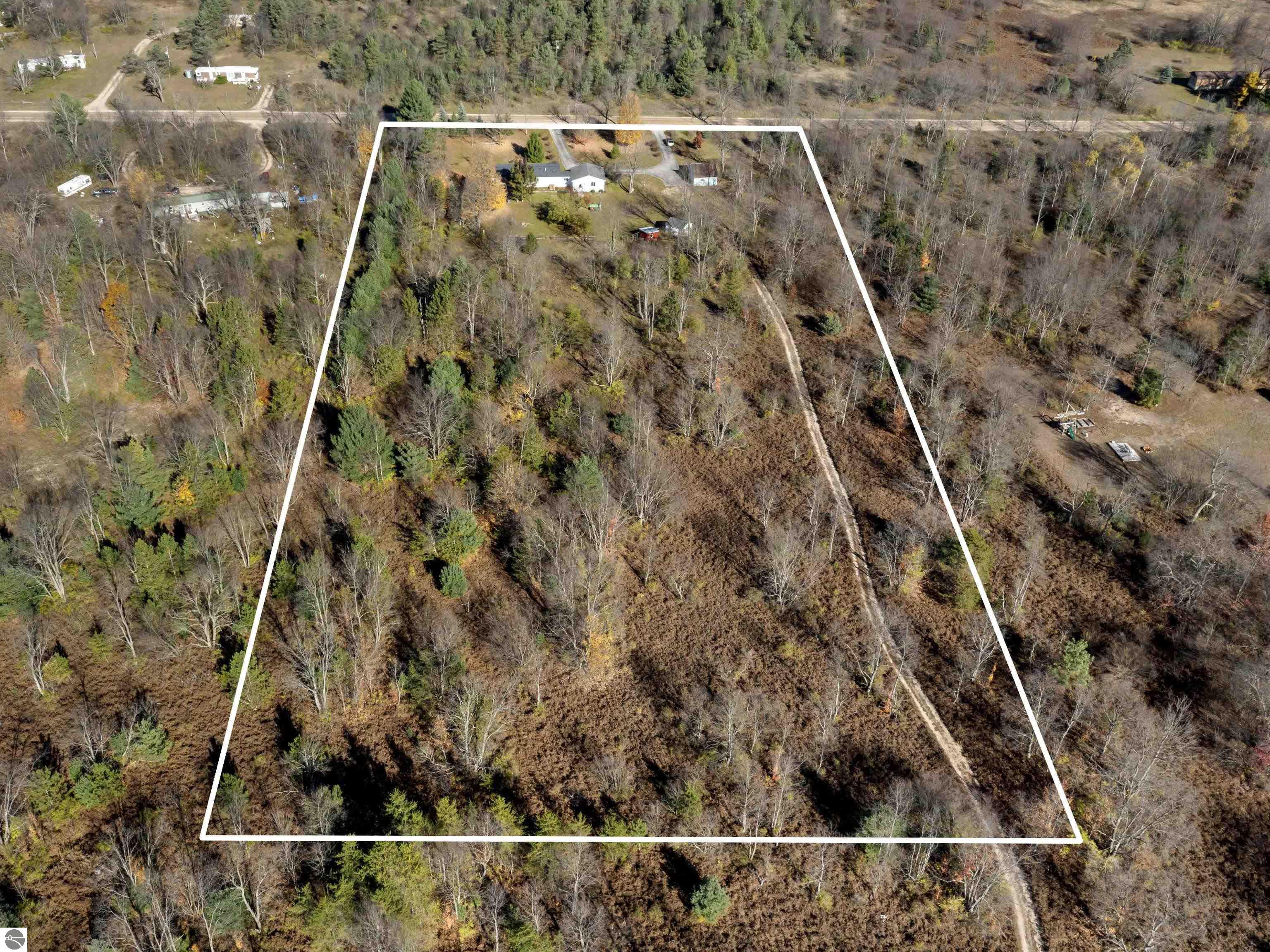 17651 Vondra, Thompsonville, MI 49683 — Photo 29
