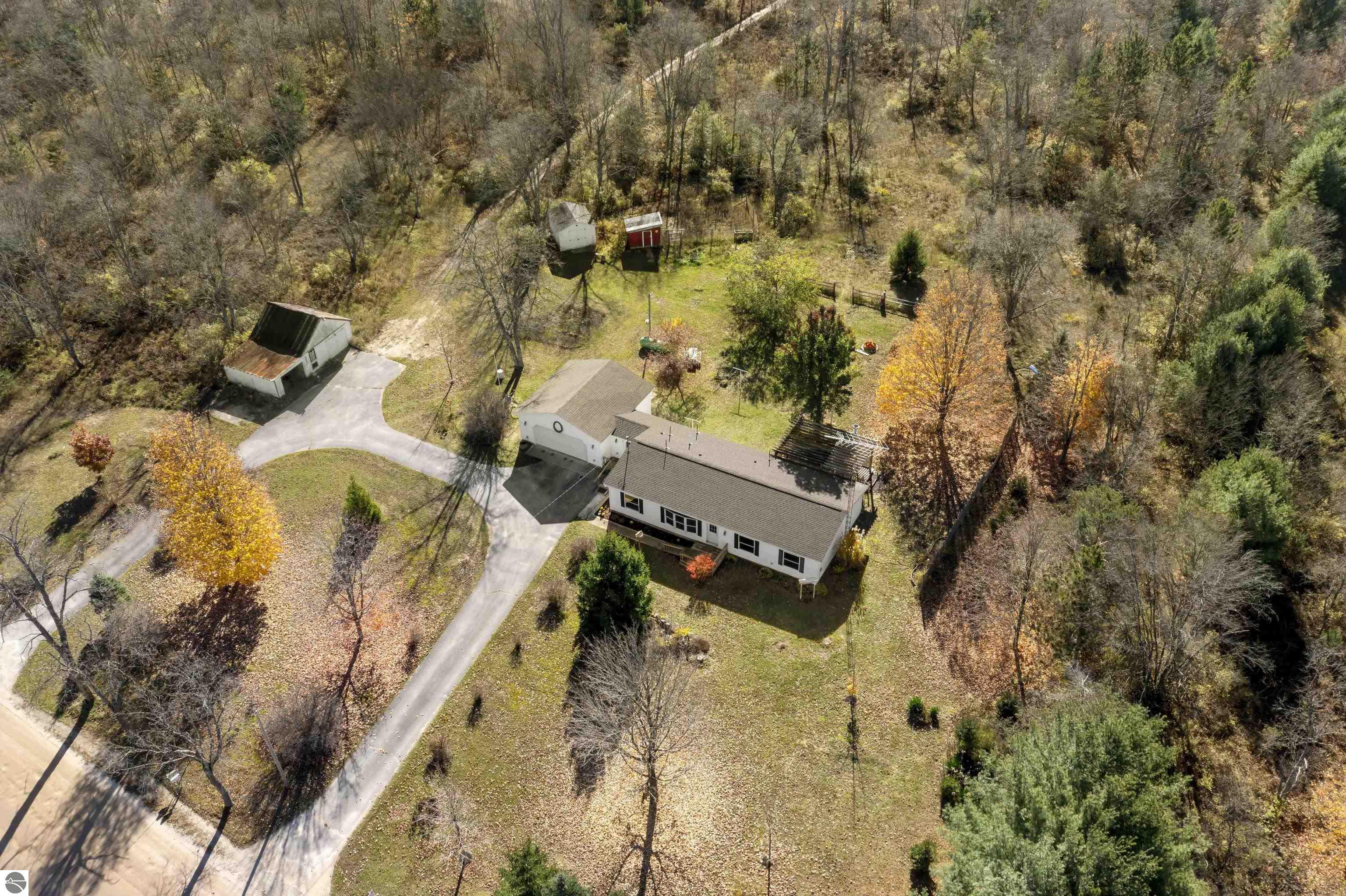17651 Vondra, Thompsonville, MI 49683 — Photo 5