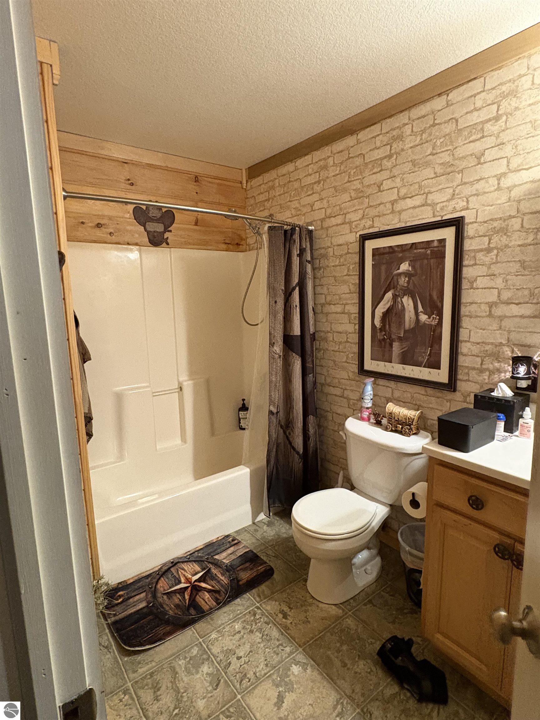 5863 N Lumberjack Road, Riverdale, MI 48877 — Photo 5