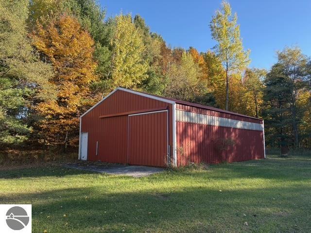 8721 Glover Lake Road, Bear Lake, MI 49614 — Photo 9