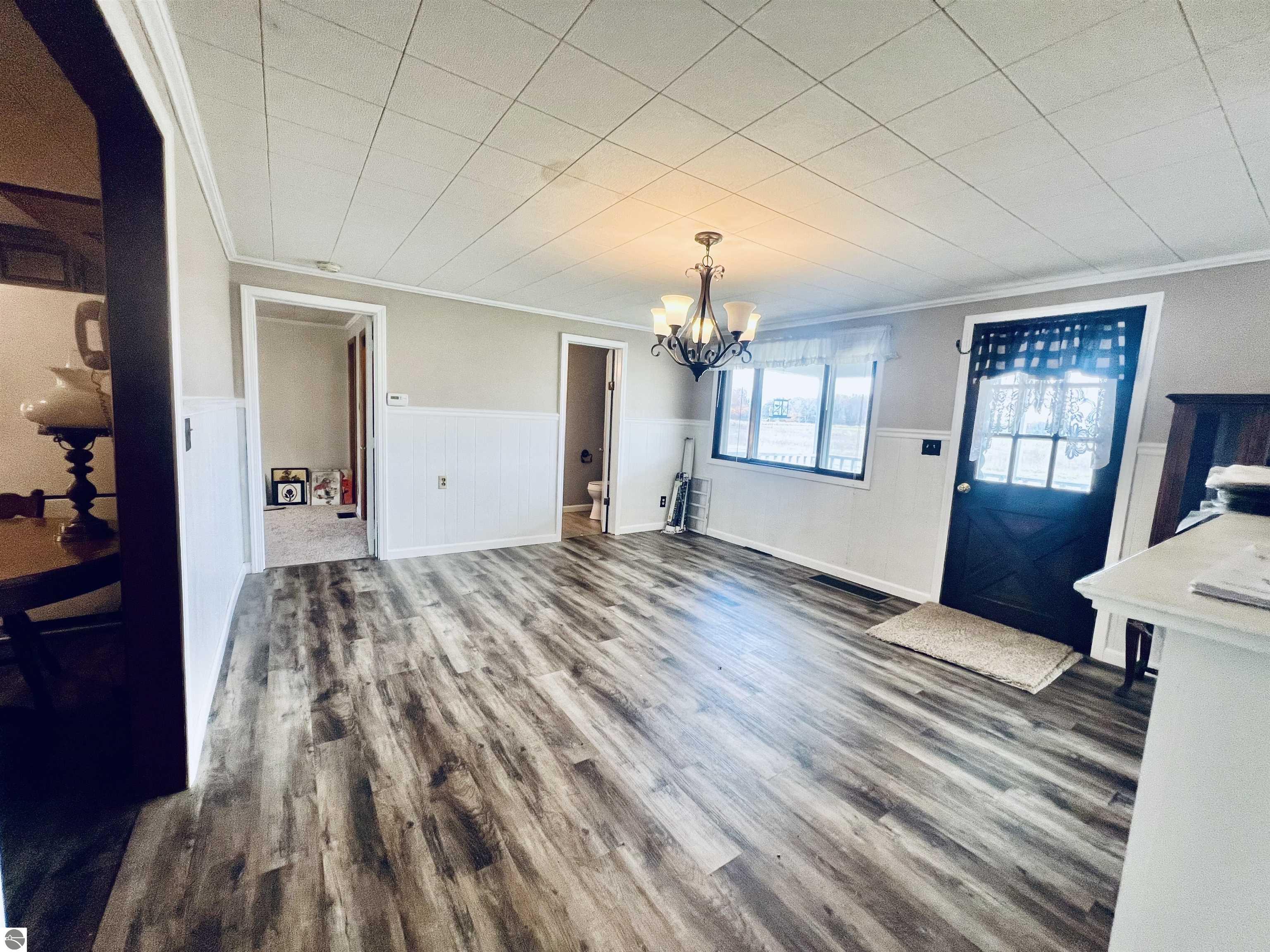 889 N Ferris Road, Sumner, MI 48889 — Photo 11