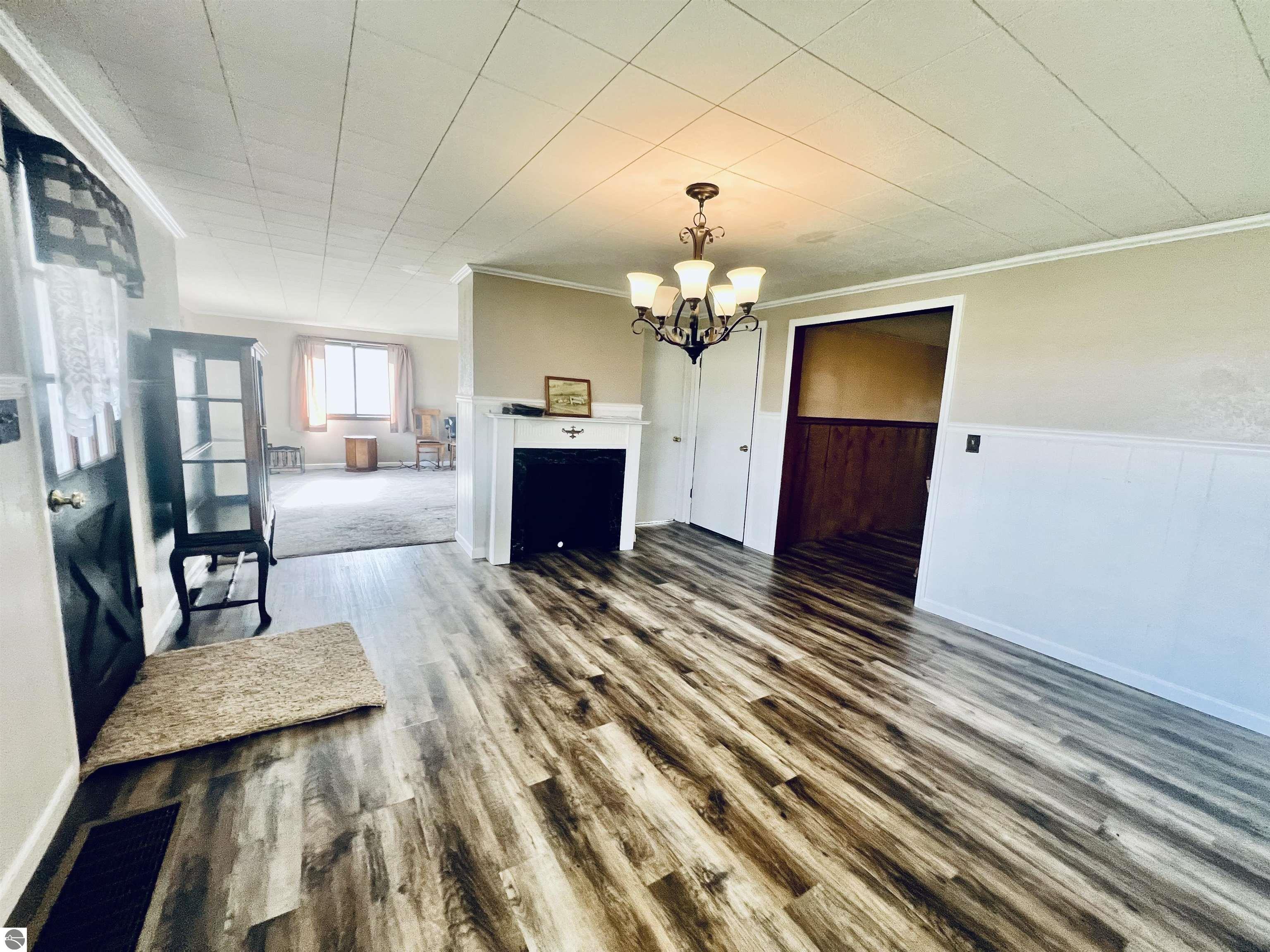 889 N Ferris Road, Sumner, MI 48889 — Photo 15