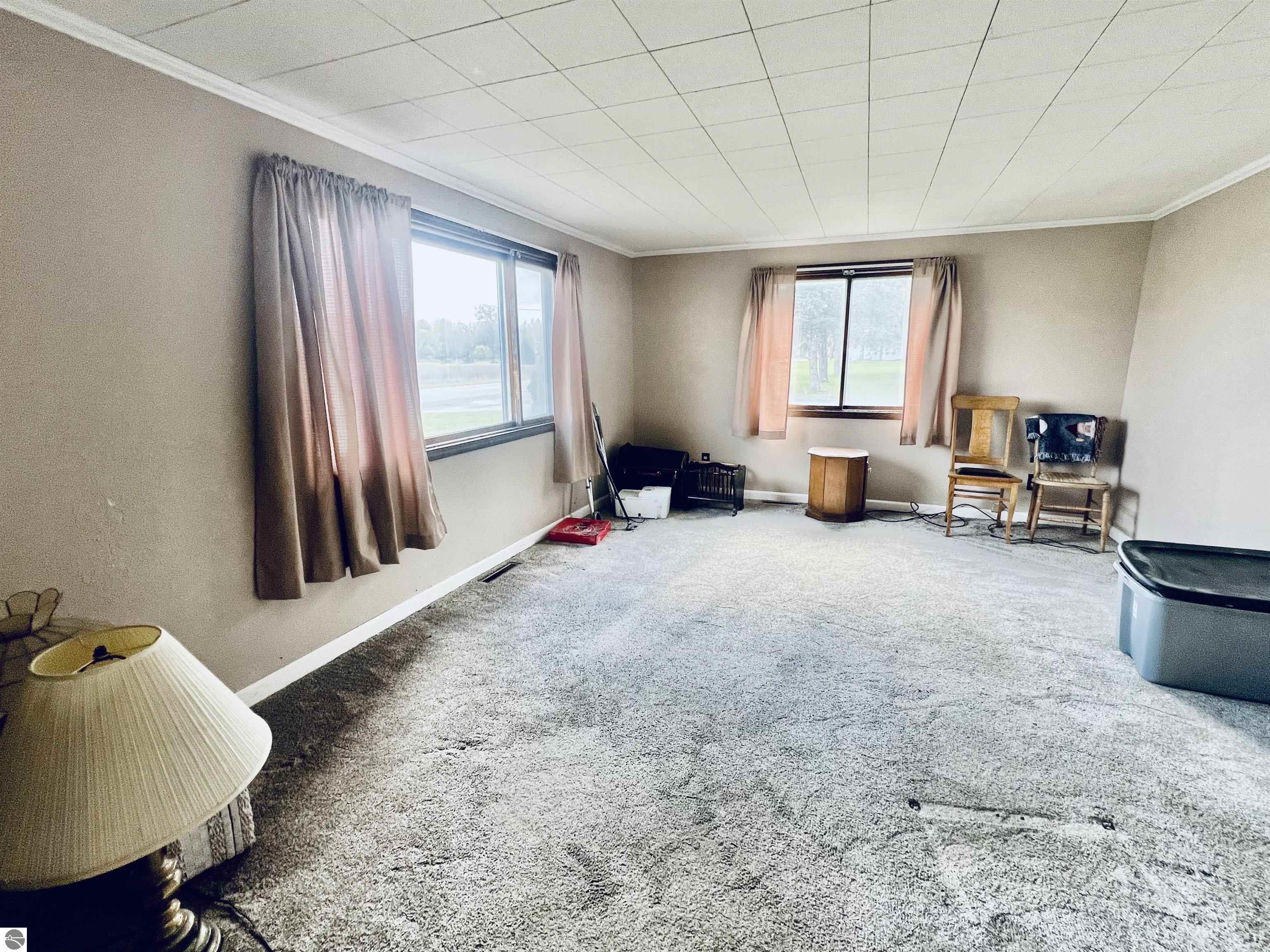 889 N Ferris Road, Sumner, MI 48889 — Photo 16