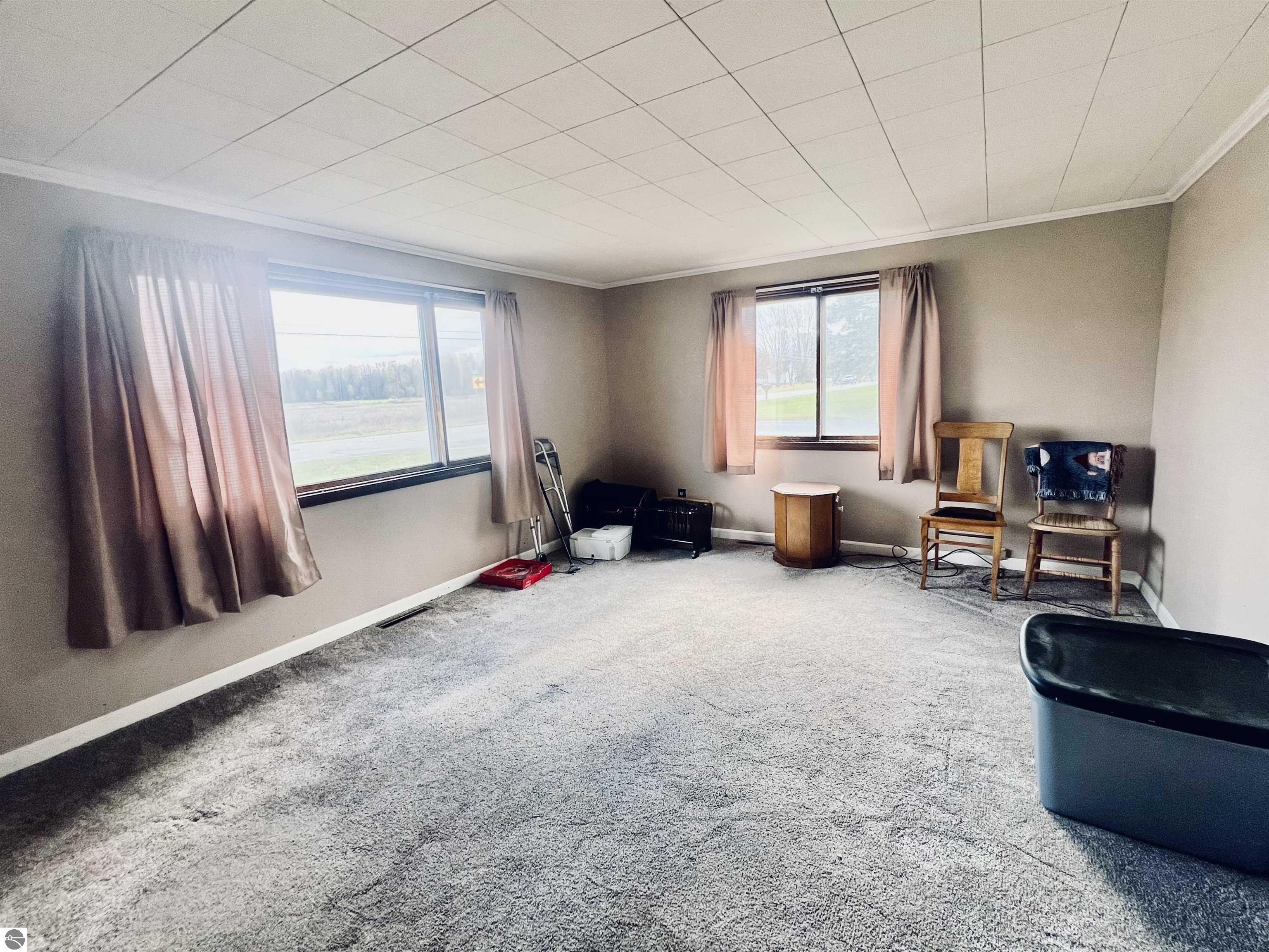 889 N Ferris Road, Sumner, MI 48889 — Photo 17