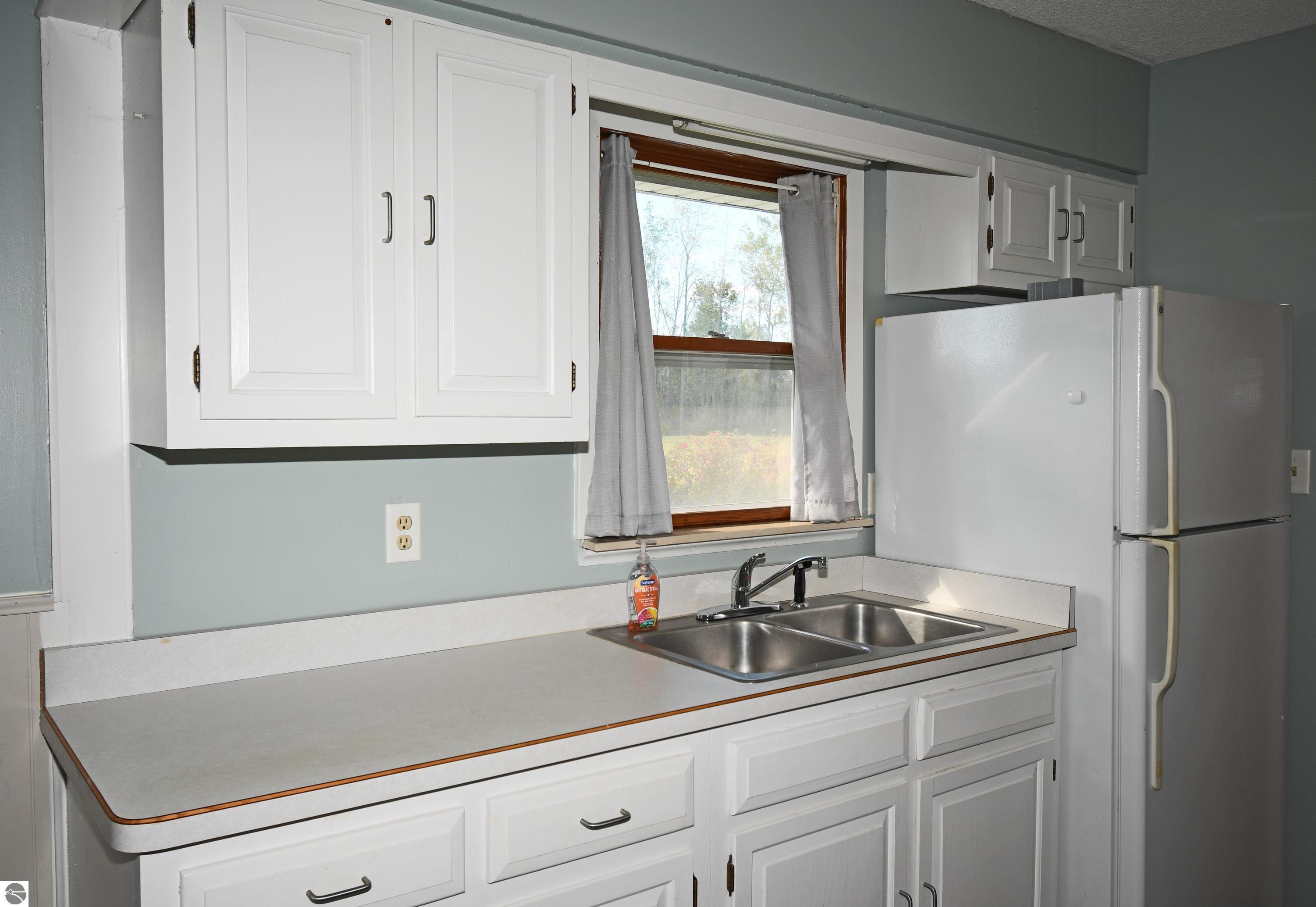 2275 Noble Road, Tawas City, MI 48763 — Photo 11