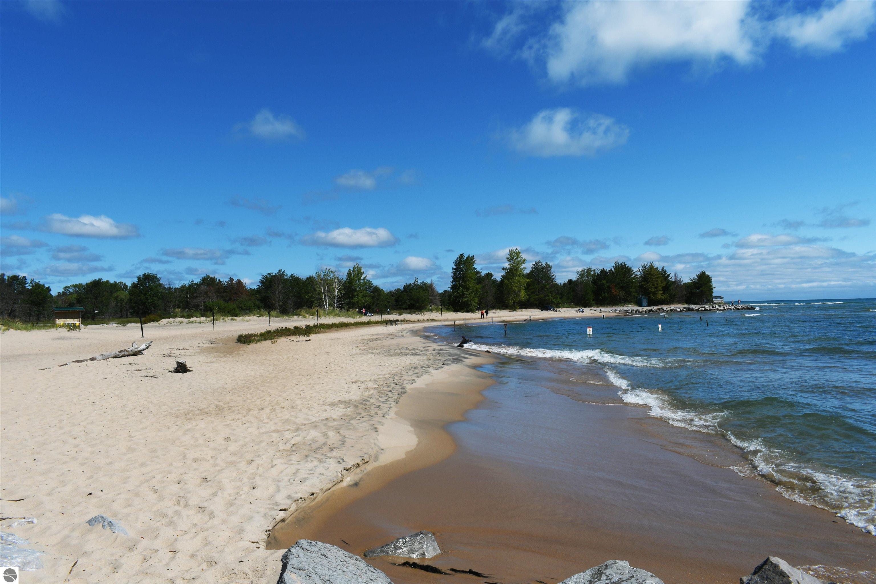 608 E State Street, East Tawas, MI 48730 — Photo 24