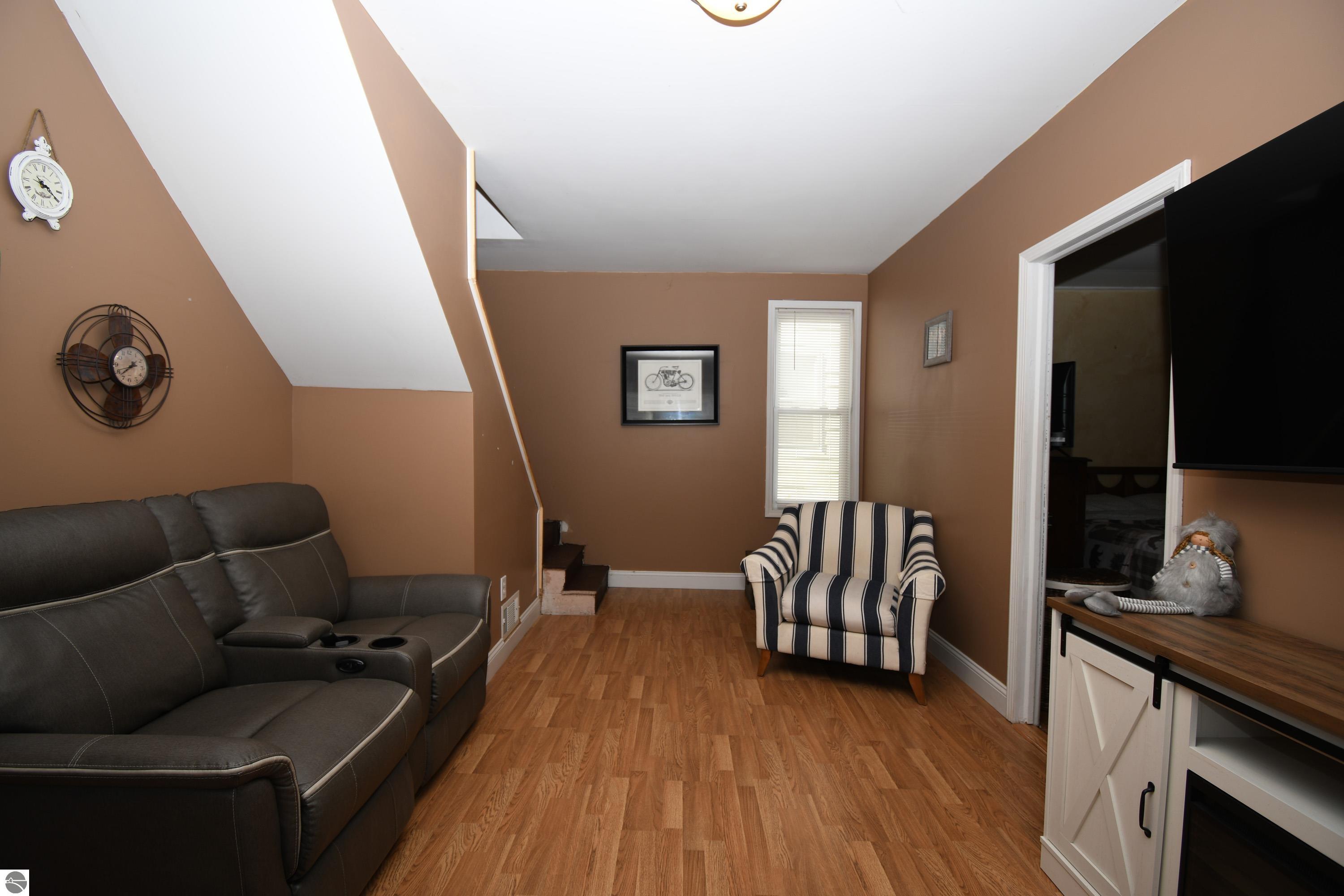 608 E State Street, East Tawas, MI 48730 — Photo 10