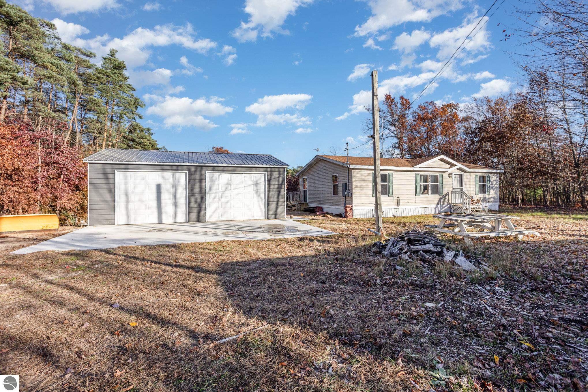 3700 N Brinton Road, Weidman, MI 48893 — front exterior