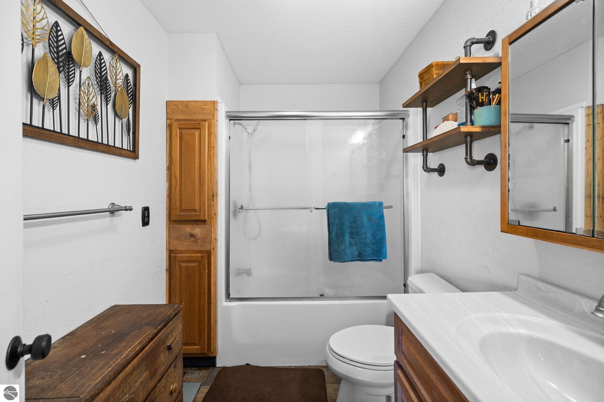 204 S Chestnut Street, Kalkaska, MI 49646 — Photo 15