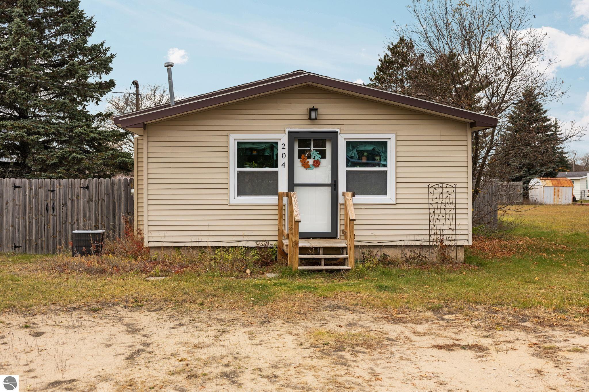 204 S Chestnut Street, Kalkaska, MI 49646 — Photo 19