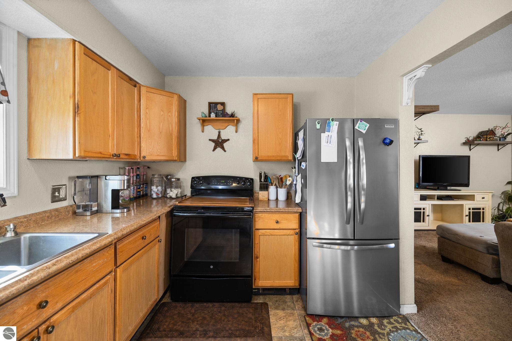 204 S Chestnut Street, Kalkaska, MI 49646 — Photo 4