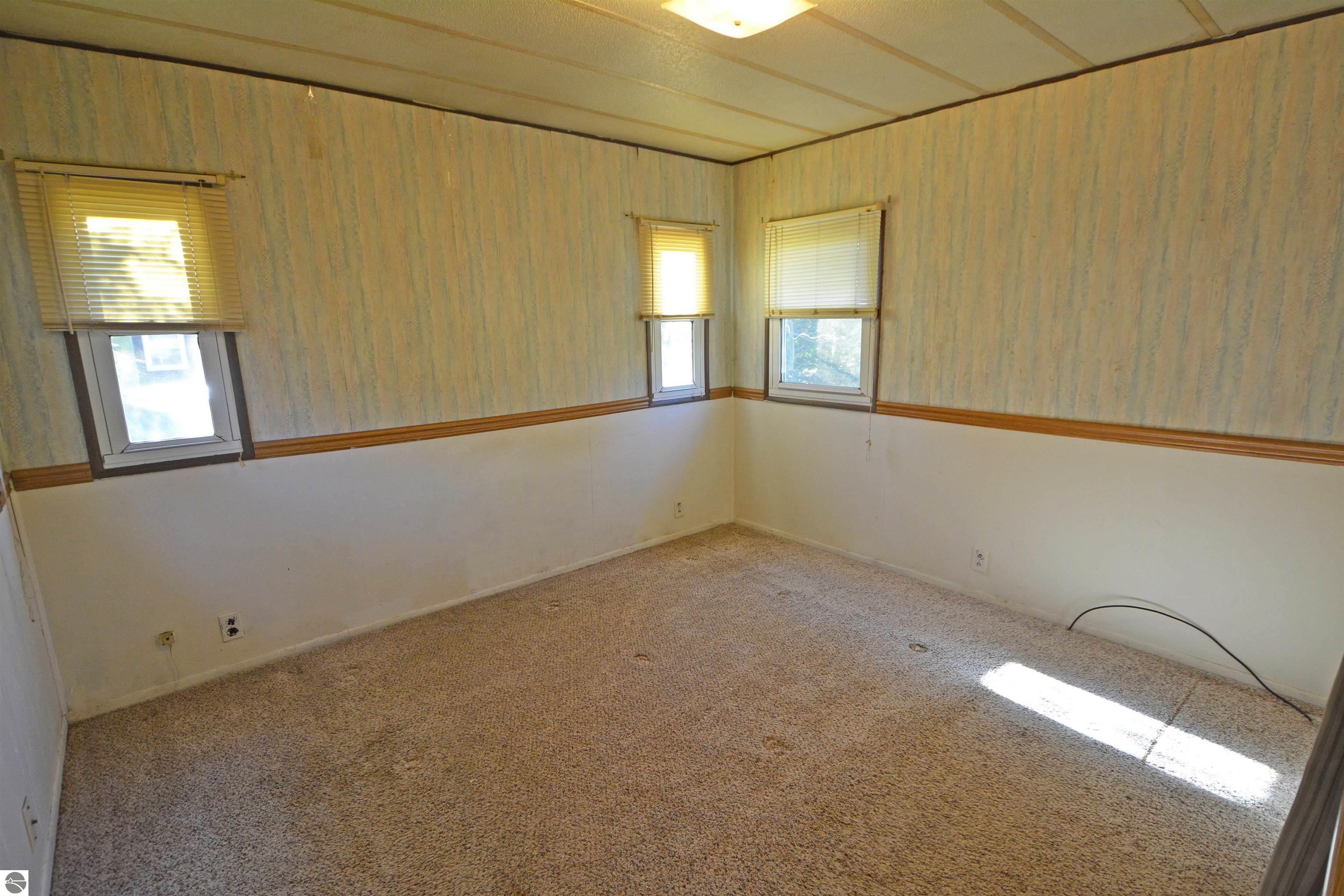 13477 Jean Lane, Beulah, MI 49617 — Photo 20