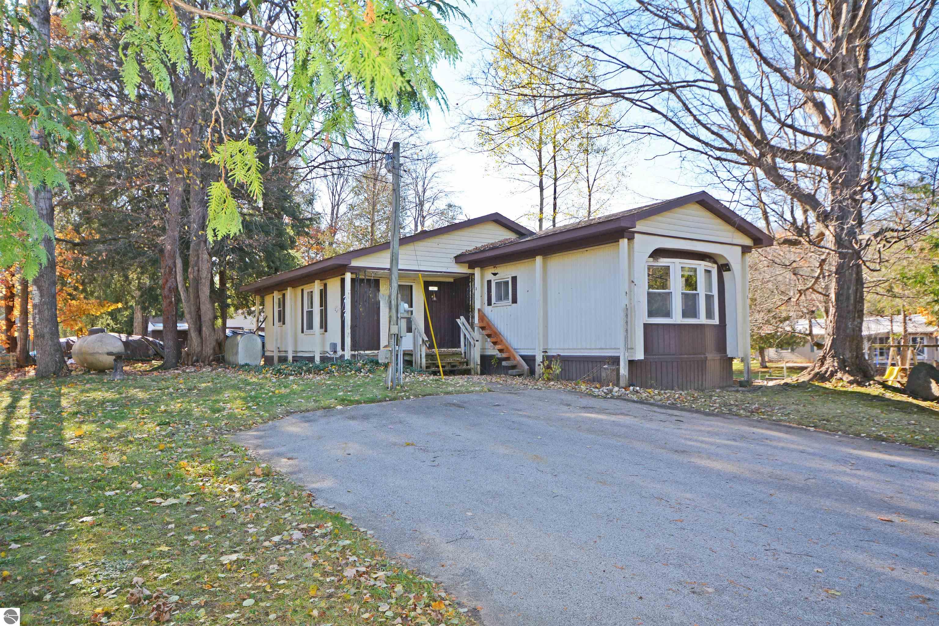 13477 Jean Lane, Beulah, MI 49617 — Photo 7