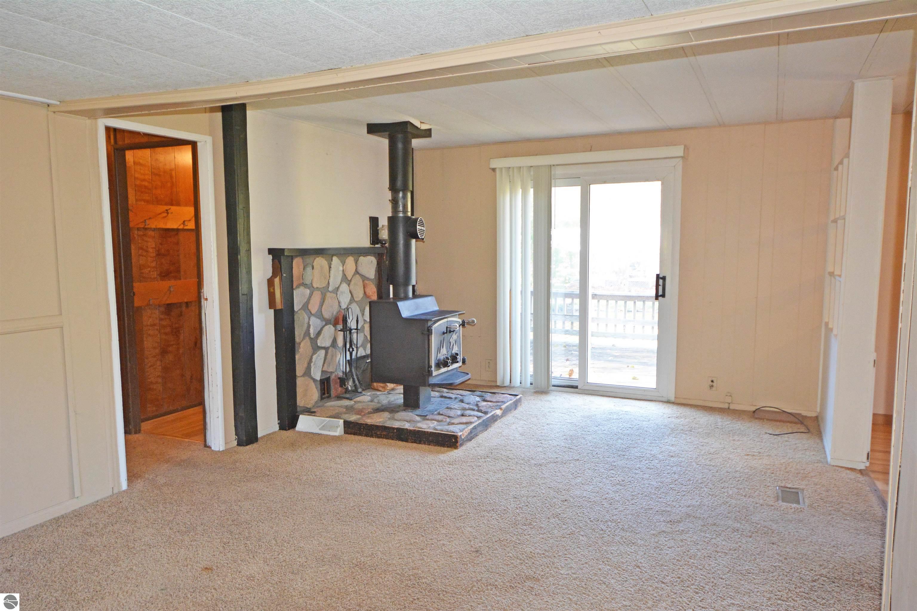 13477 Jean Lane, Beulah, MI 49617 — Photo 10