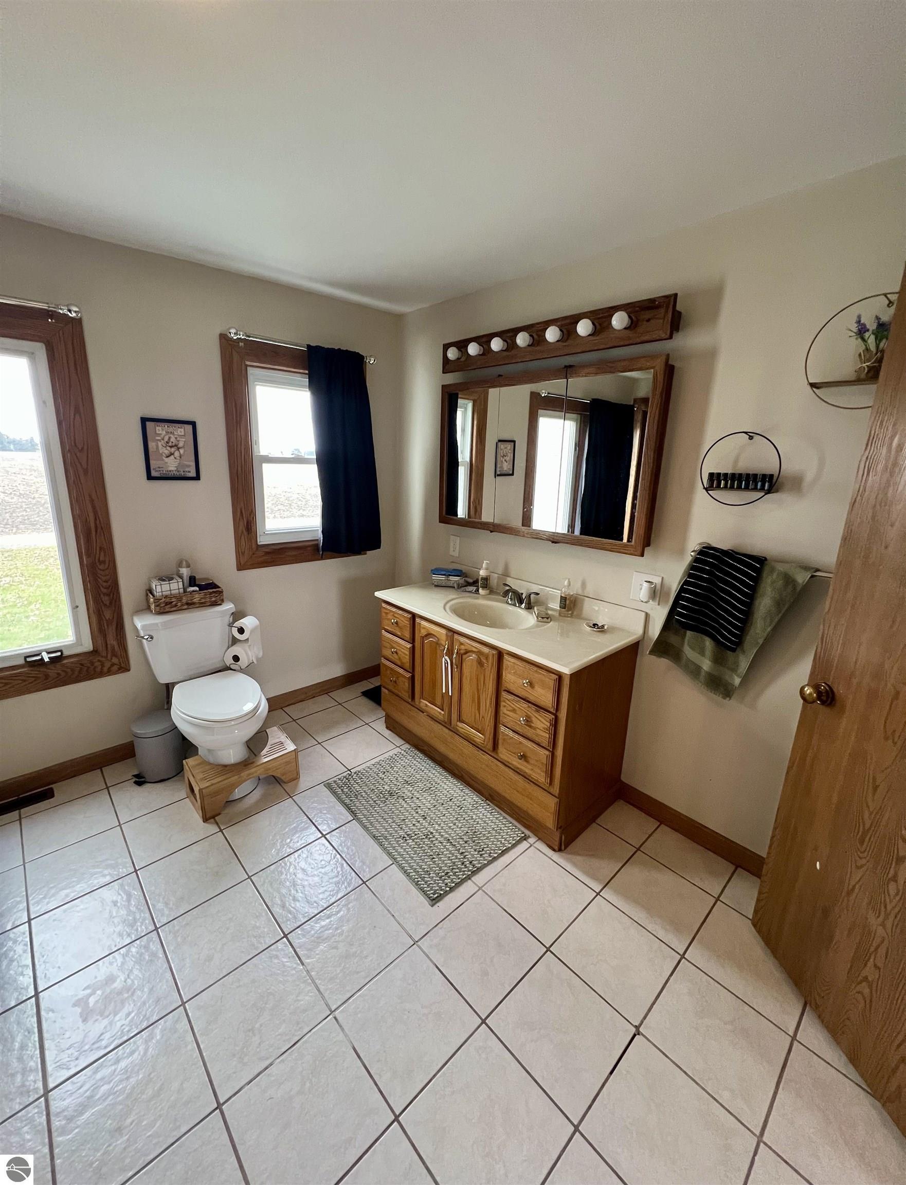3425 E Washington Road, Ithaca, MI 48847 — Photo 9