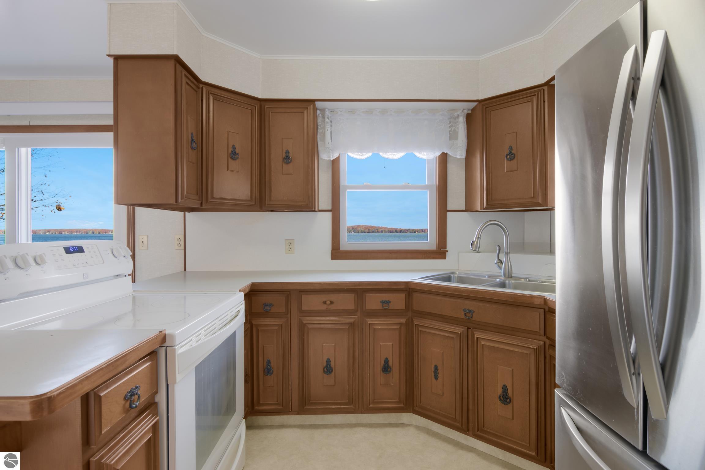 6522 Bixler Road, Beulah, MI 49617 — Photo 12