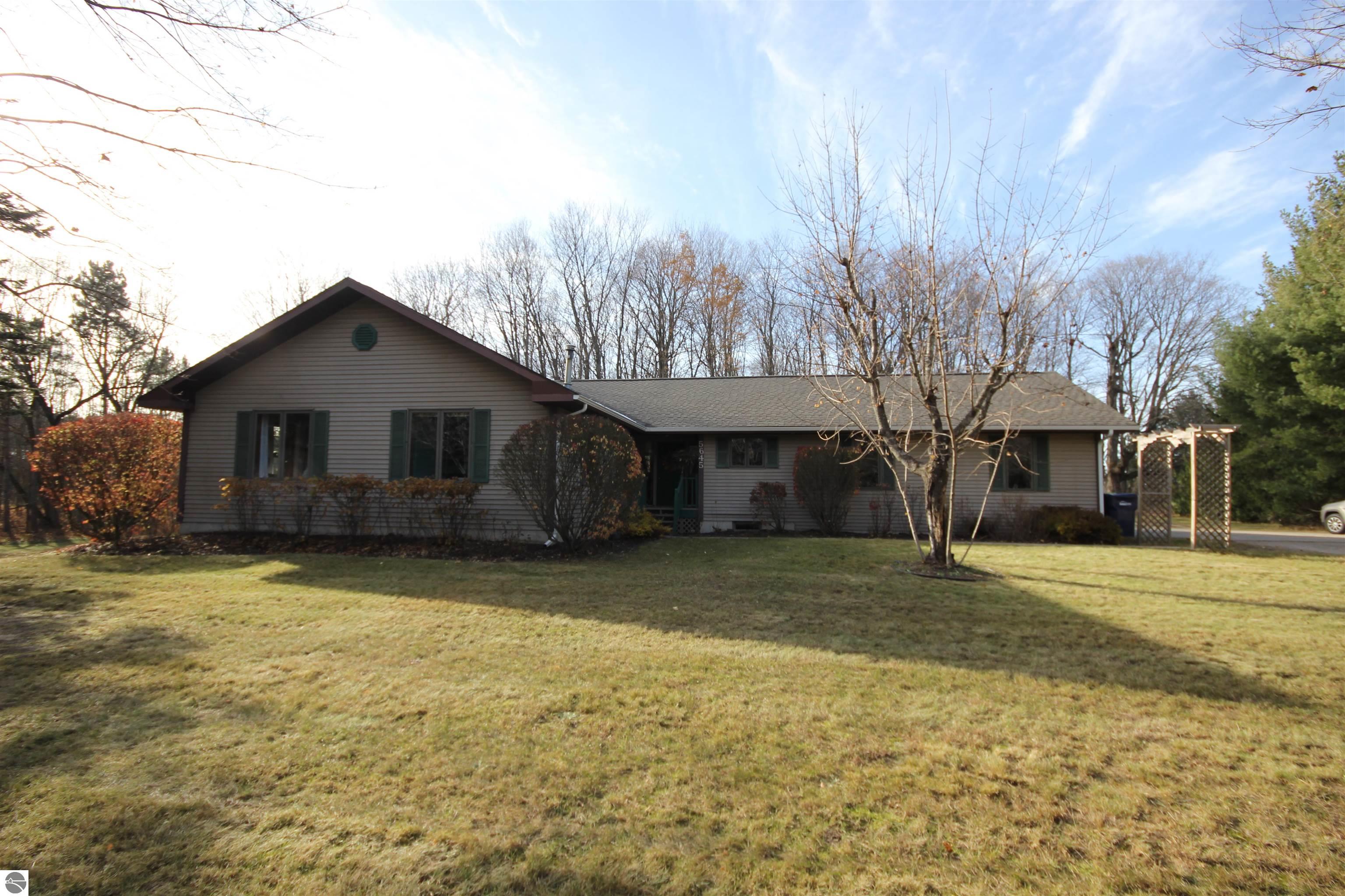 5645 Tilton Road, Traverse City, MI 49684