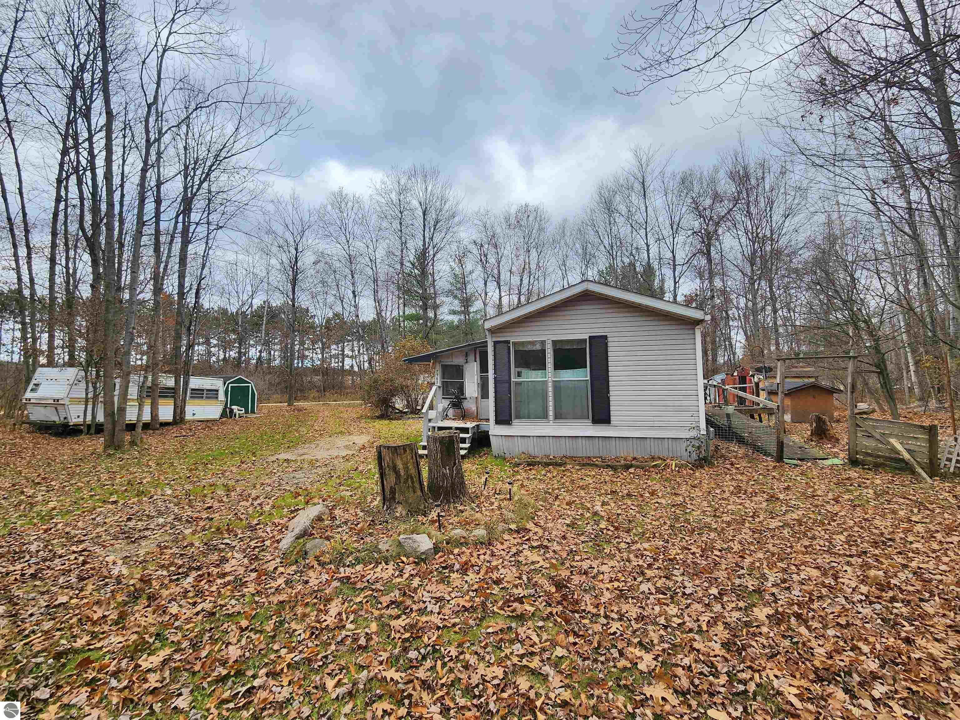 7962 Lawson Lane, Weidman, MI 48893 — Photo 27